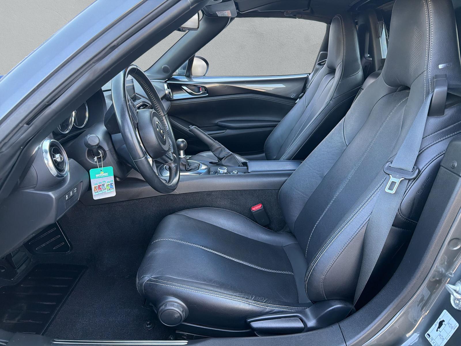MAZDA MX-5 RF 2.0 Revolution (CH) - 12