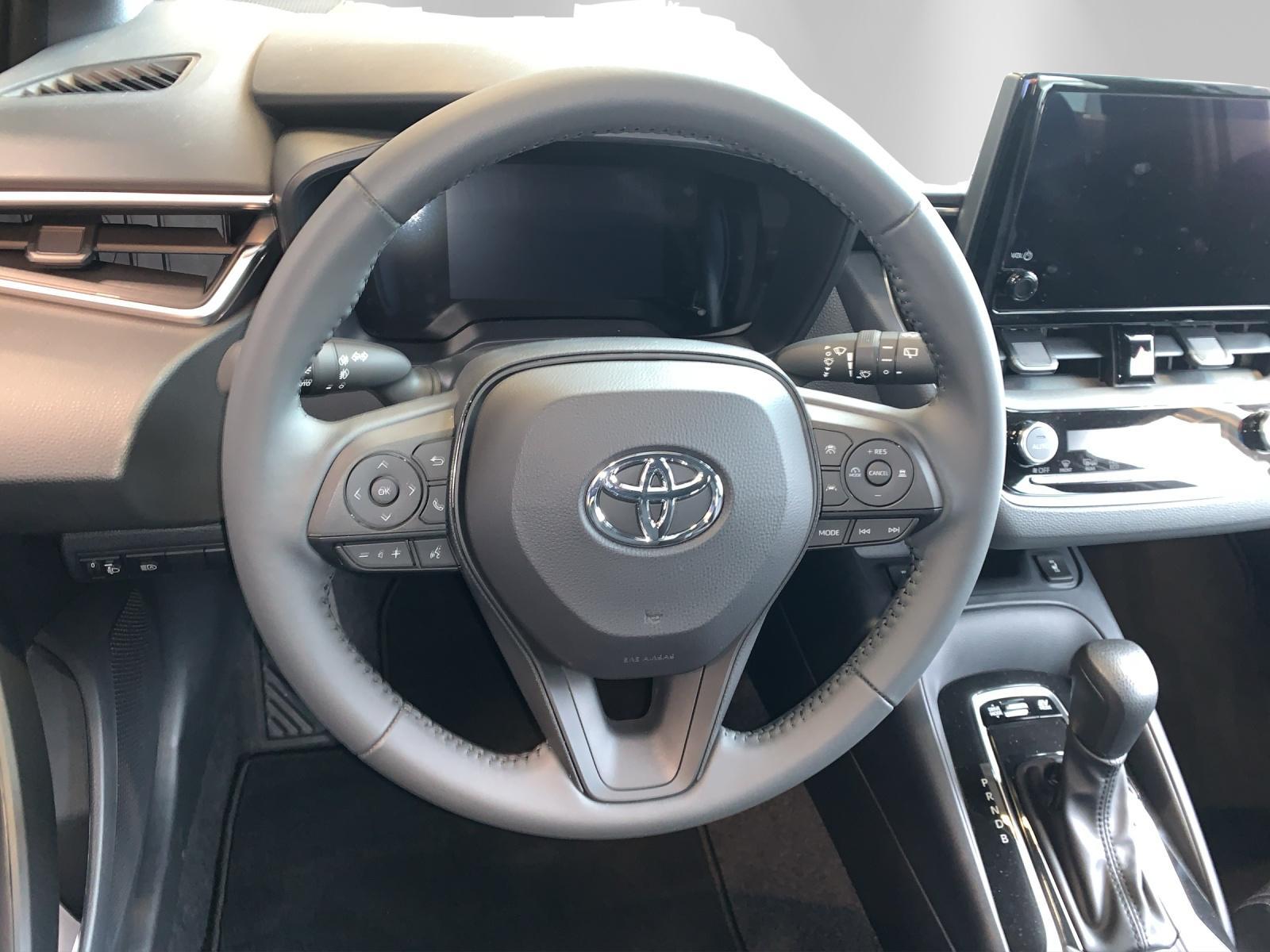 TOYOTA Corolla Touring Sports 1.8 HSD Active - 8