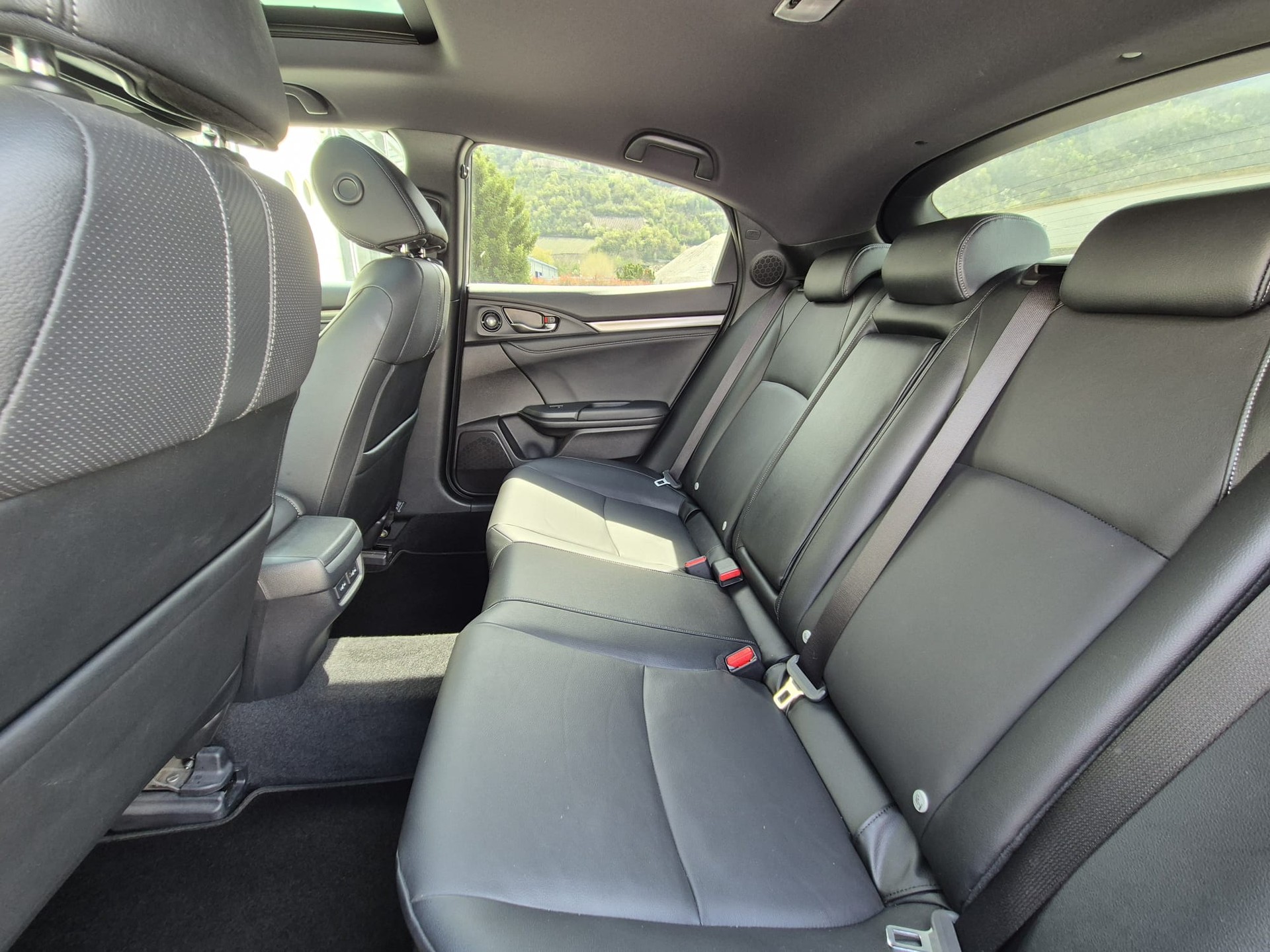 HONDA Civic 1.0 VTEC Elegance CVT - 5