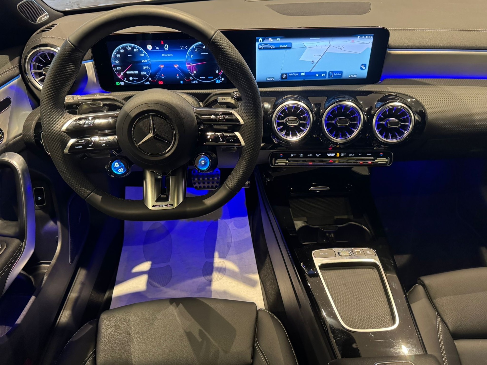 MERCEDES-BENZ CLA 35 AMG 4matic - 20