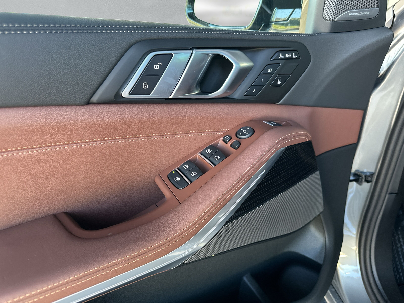 BMW X7 xDrive 48V 40d M Sport G07 (CH) AHK 3.5T ** Action de Leasing à 1.9% ** 🔥 - 36