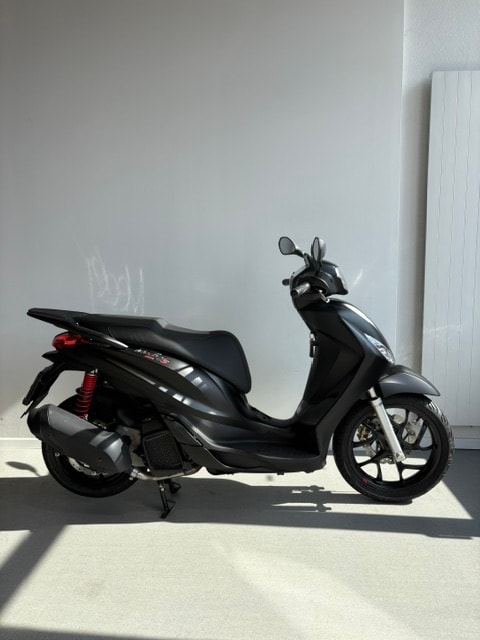 PIAGGIO Medley 125 Sport - 2