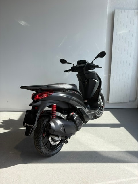 PIAGGIO Medley 125 Sport - 3