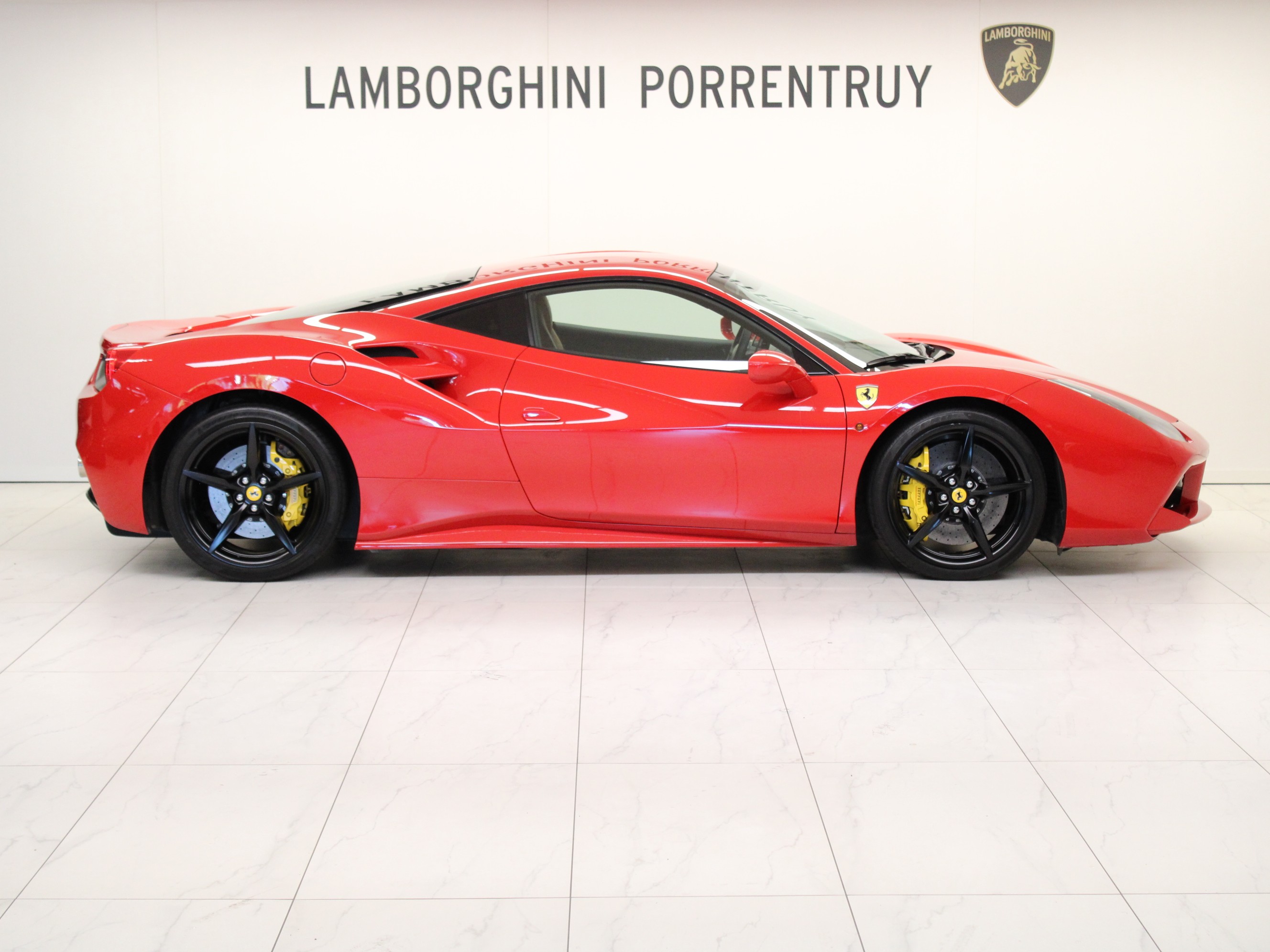 488 GTB 3.9 V8 thumbnail n°1