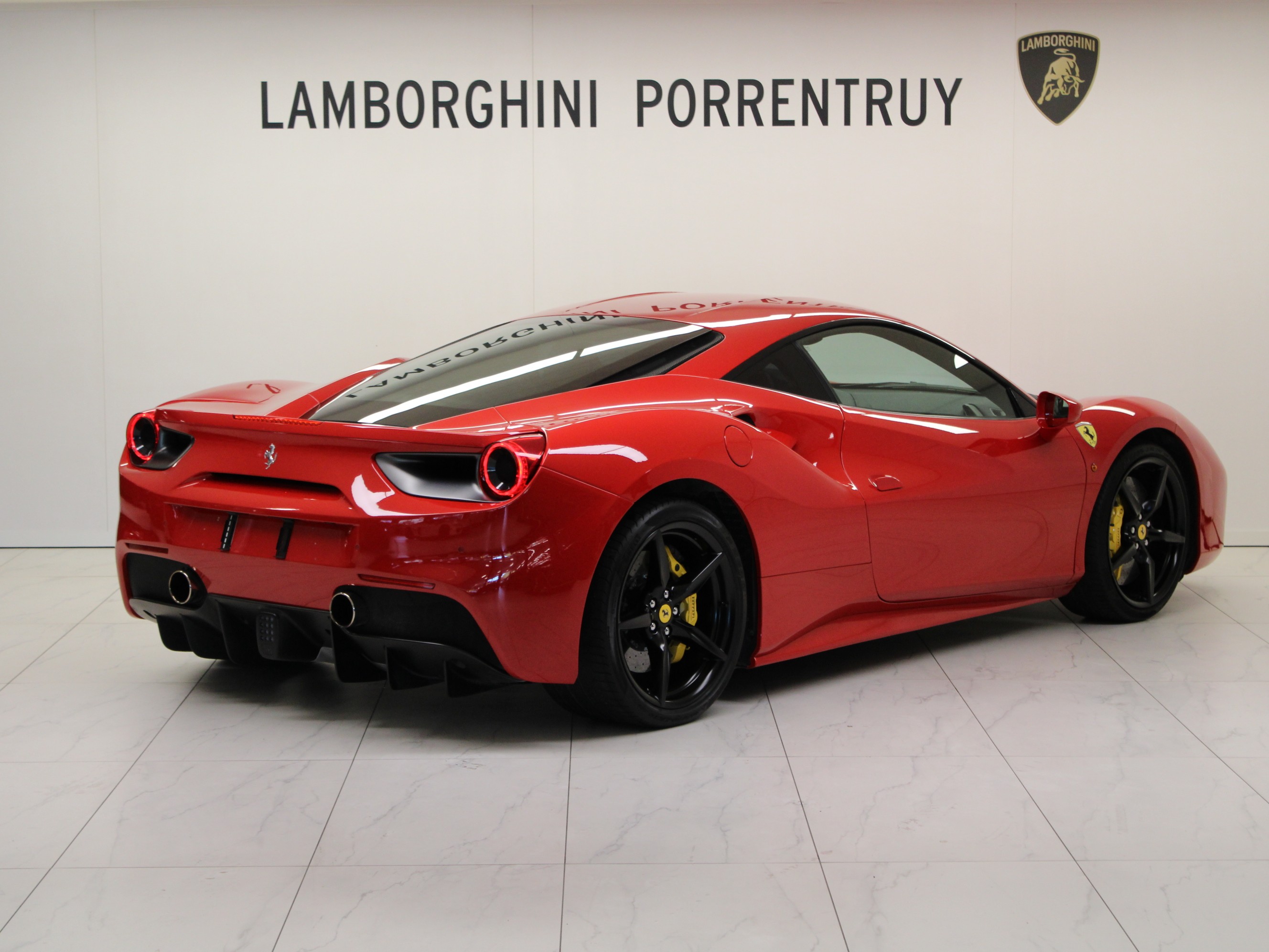 488 GTB 3.9 V8 thumbnail n°2