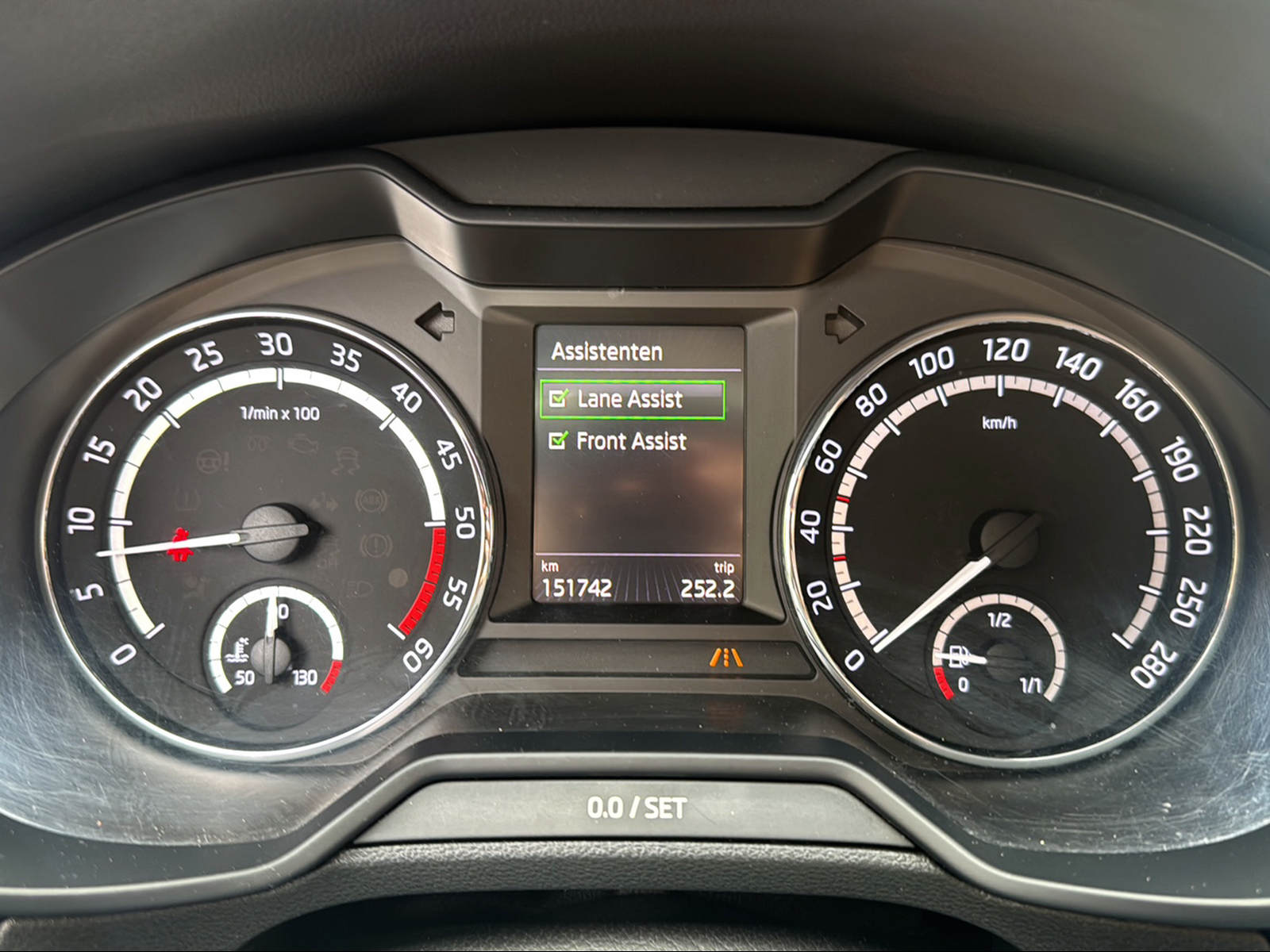 SKODA Octavia Combi 2.0 TDI RS 4x4 DSG - 12