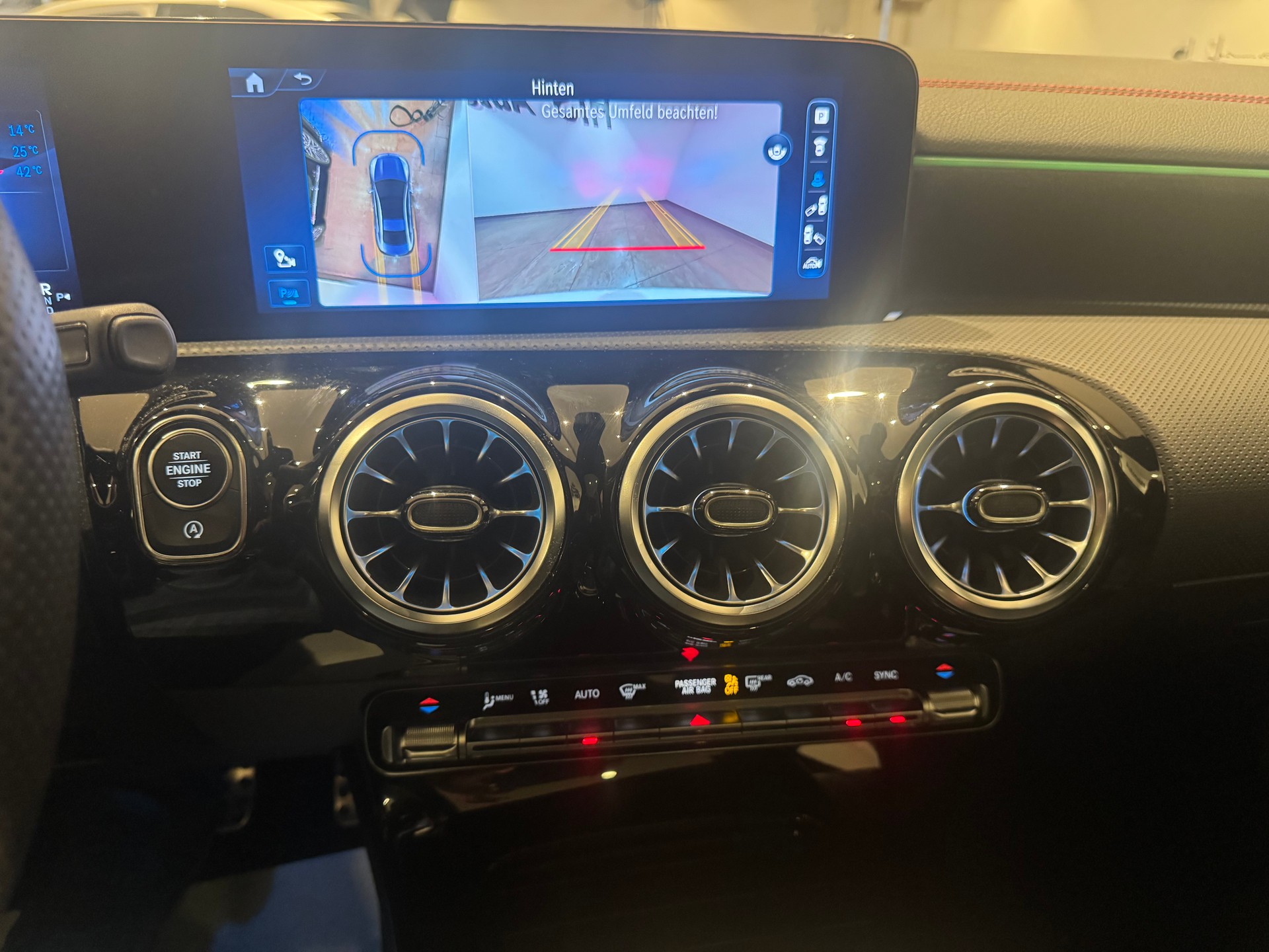 MERCEDES-BENZ CLA 35 AMG 4matic - 13