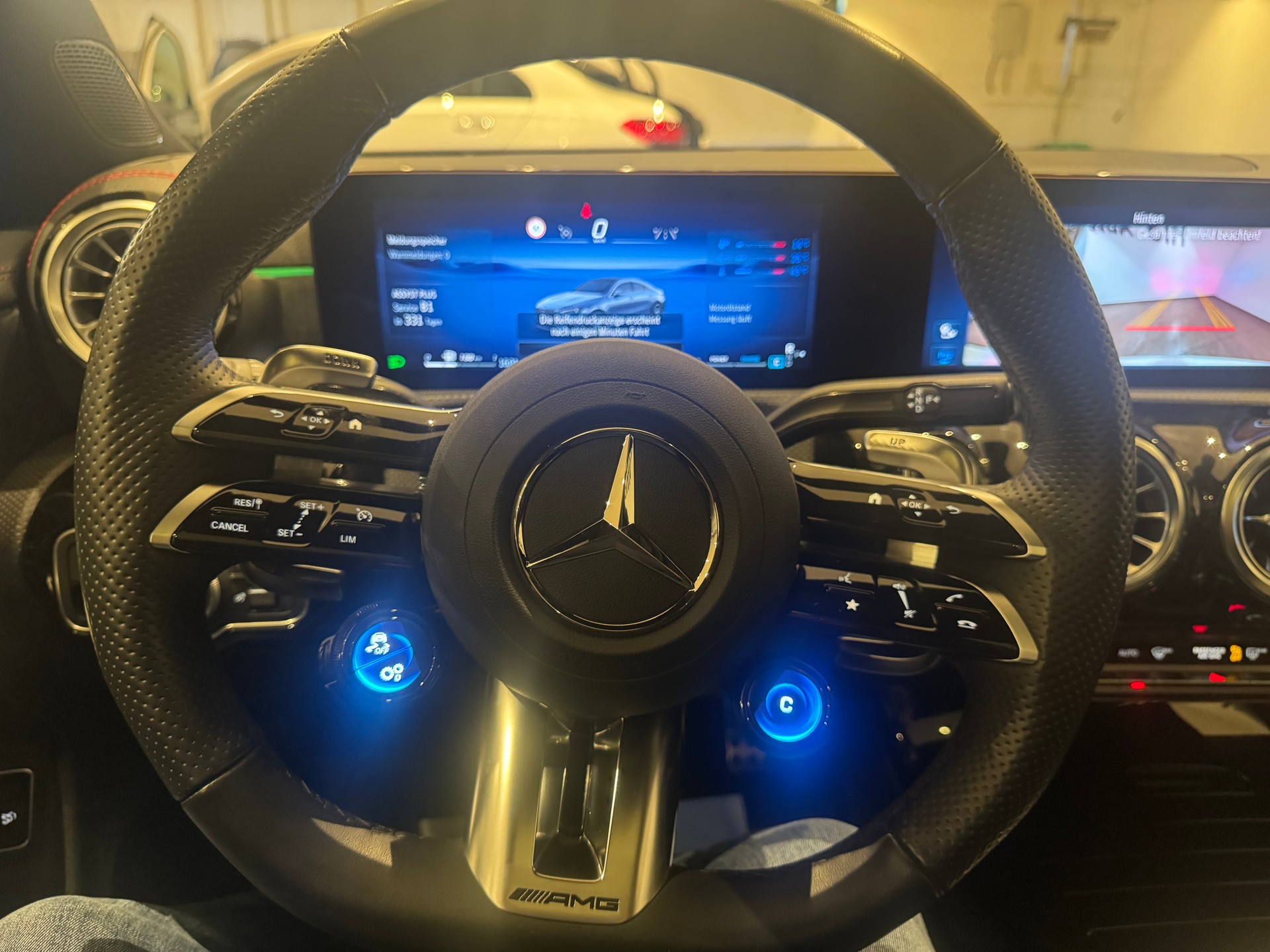 MERCEDES-BENZ CLA 35 AMG 4matic - 14