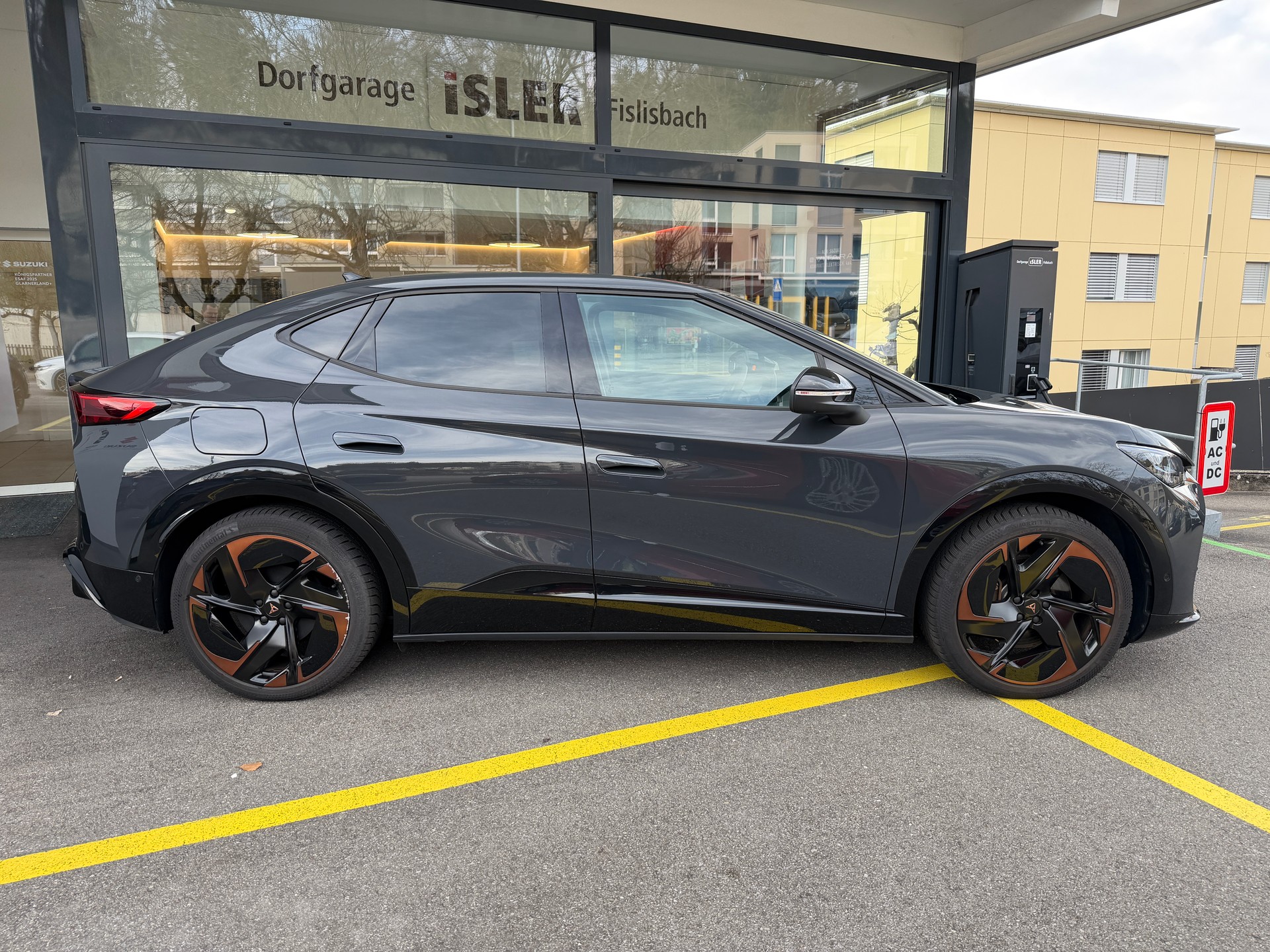 CUPRA Tavascan Type 9 77 kWh Adrenaline - 2