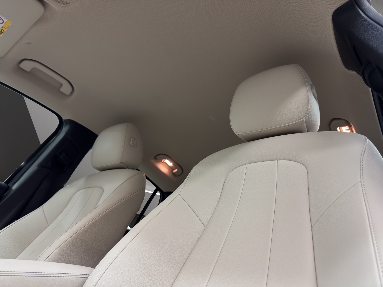 MERCEDES-BENZ GLA 250 Style 4Matic - 14