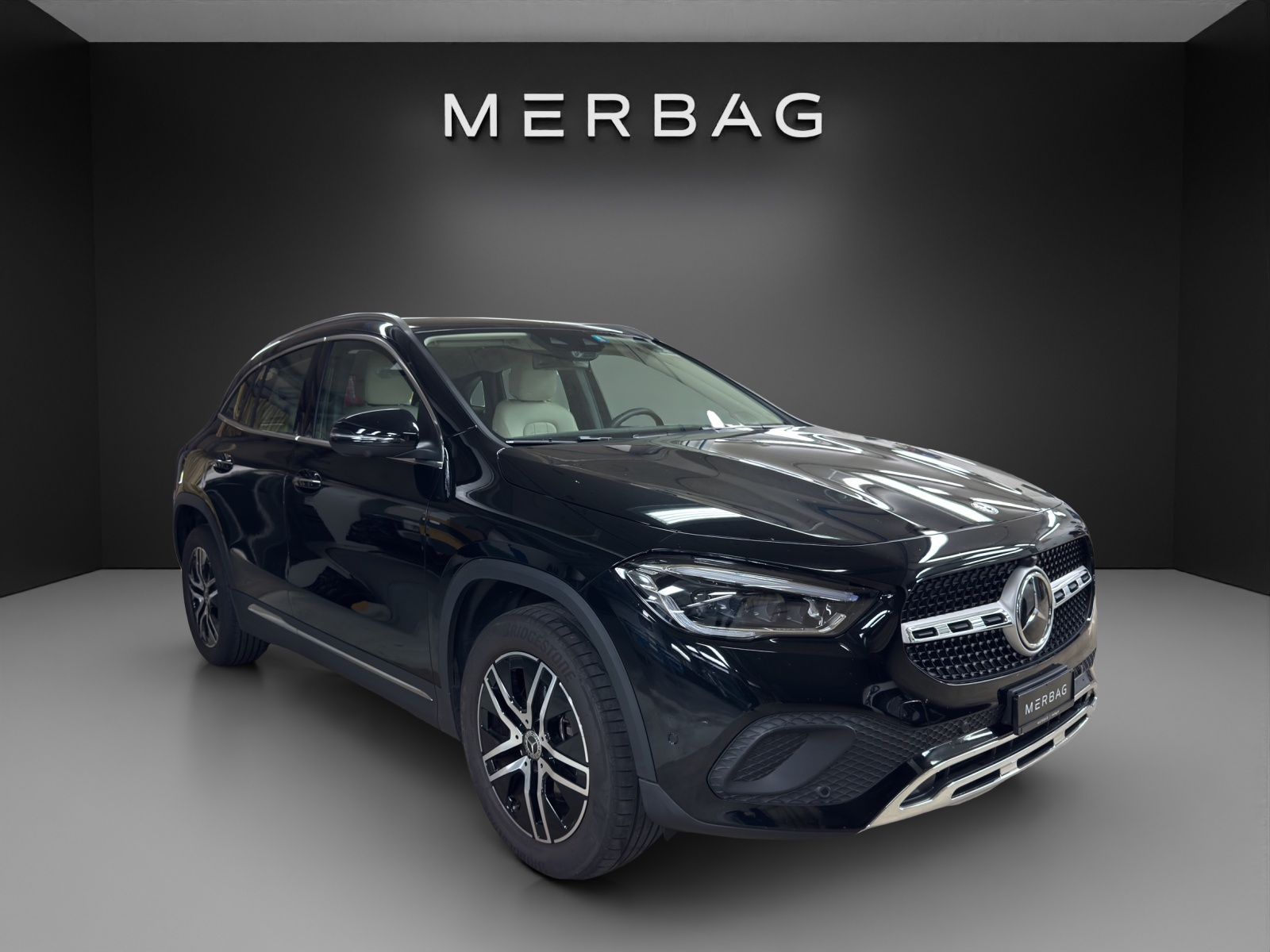 MERCEDES-BENZ GLA 250 Style 4Matic - 6