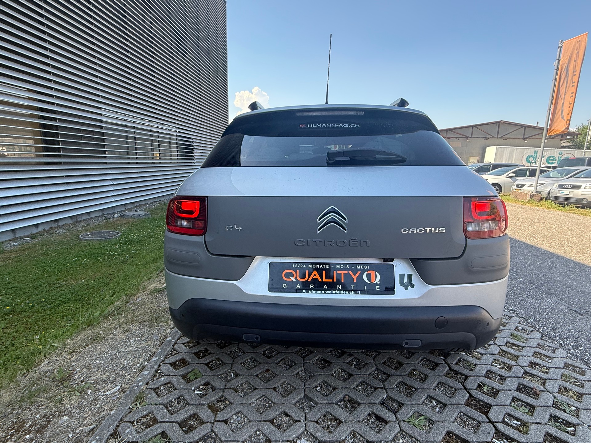 CITROEN C4 Cactus 1.6 BlueHDi Shine ETG6 - 6