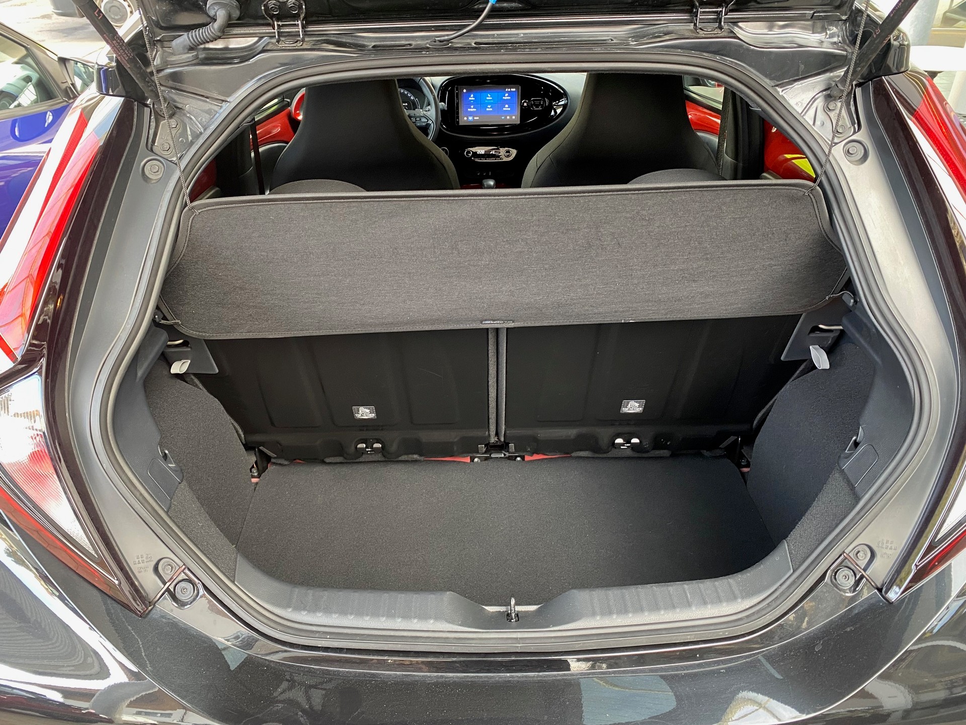 TOYOTA Aygo X 1.0 VVT-i Trend CVT - 8