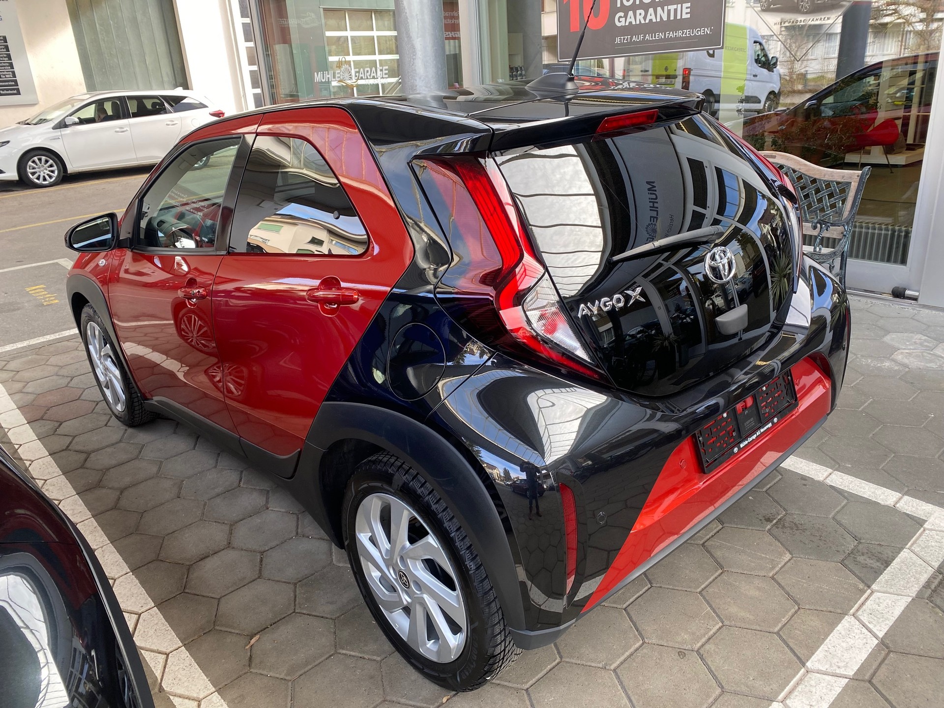 TOYOTA Aygo X 1.0 VVT-i Trend CVT - 3