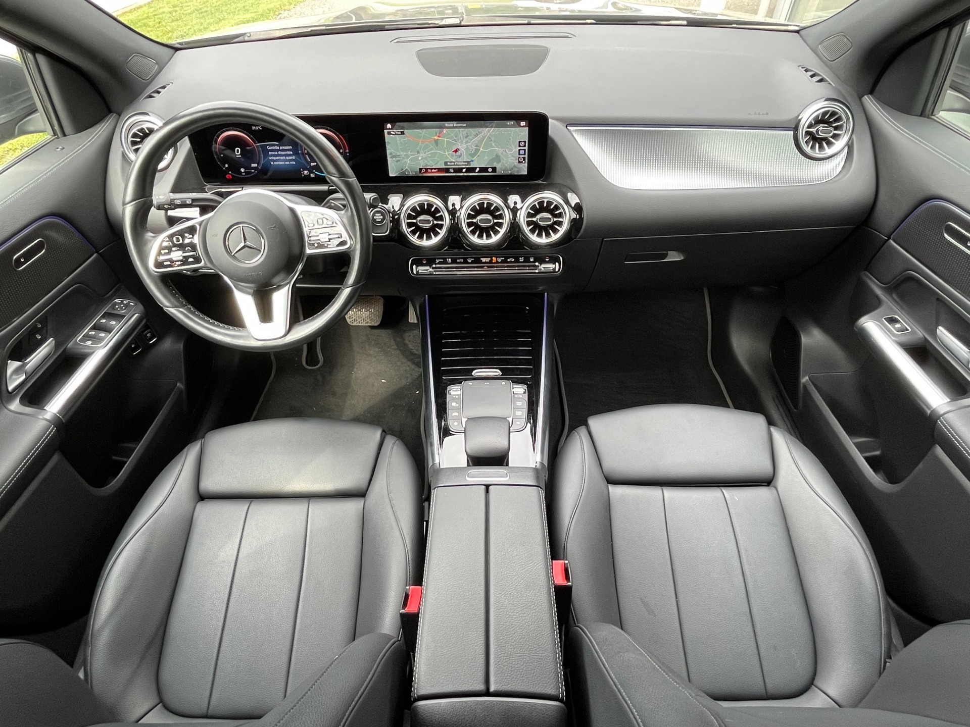 MERCEDES-BENZ GLA 250e Progressive 8G-DCT - 10