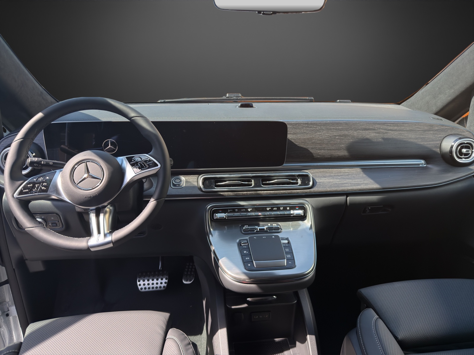 MERCEDES-BENZ V 300 d lang 4Matic Swiss Edition 9G-Tronic - 10