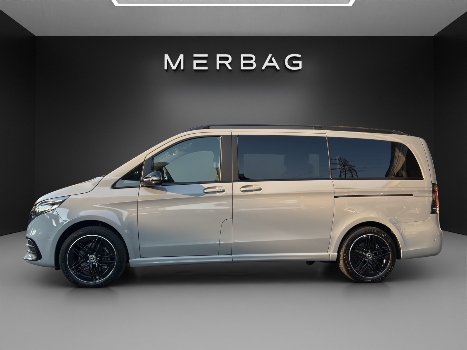 MERCEDES-BENZ V 300 d lang 4Matic Swiss Edition 9G-Tronic - 3