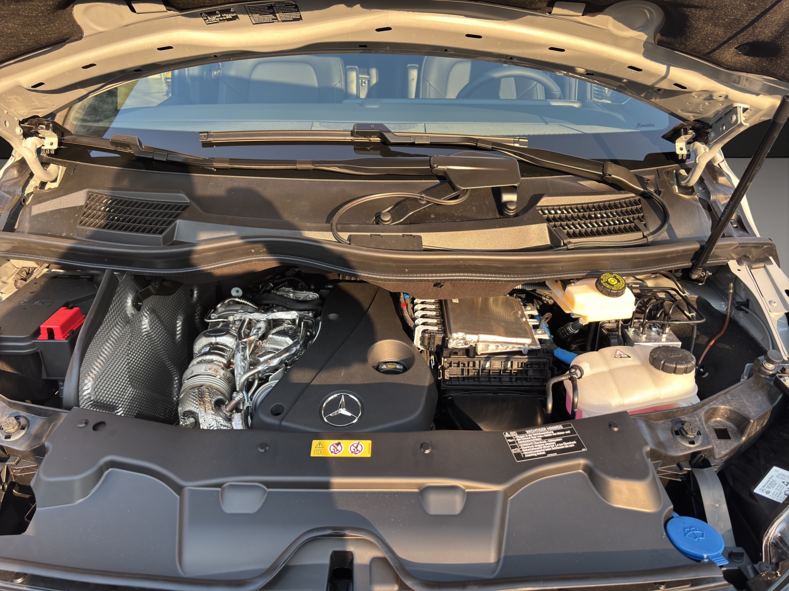 MERCEDES-BENZ V 300 d lang 4Matic Swiss Edition 9G-Tronic - 12