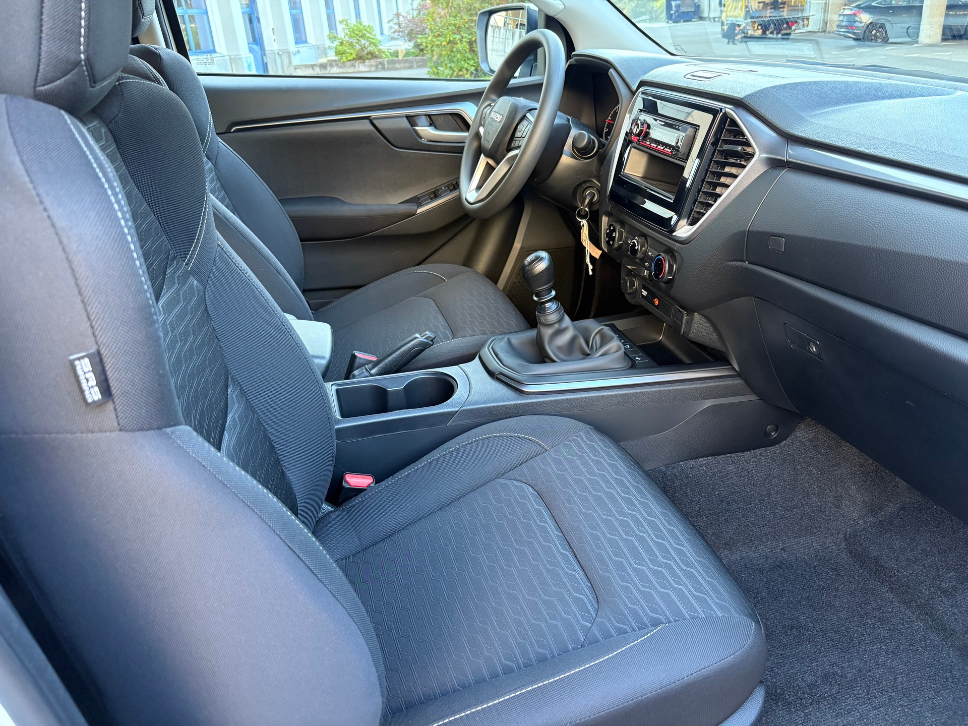 ISUZU D-MAX 1.9 CrewCab N60BB 4x4 - 13