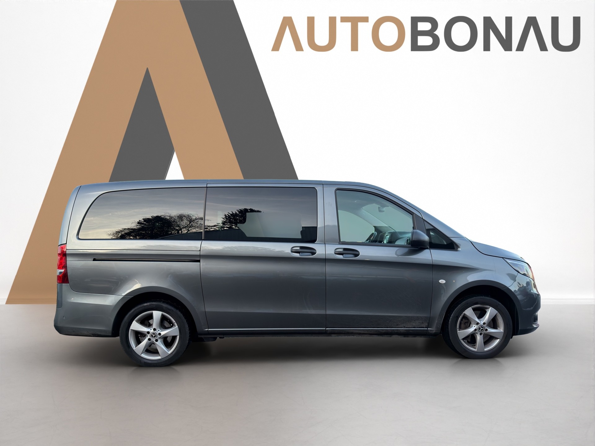 MERCEDES-BENZ Vito 116 CDI Lang Select Family 4Matic 9G-Tronic 8 Plätzer - 6