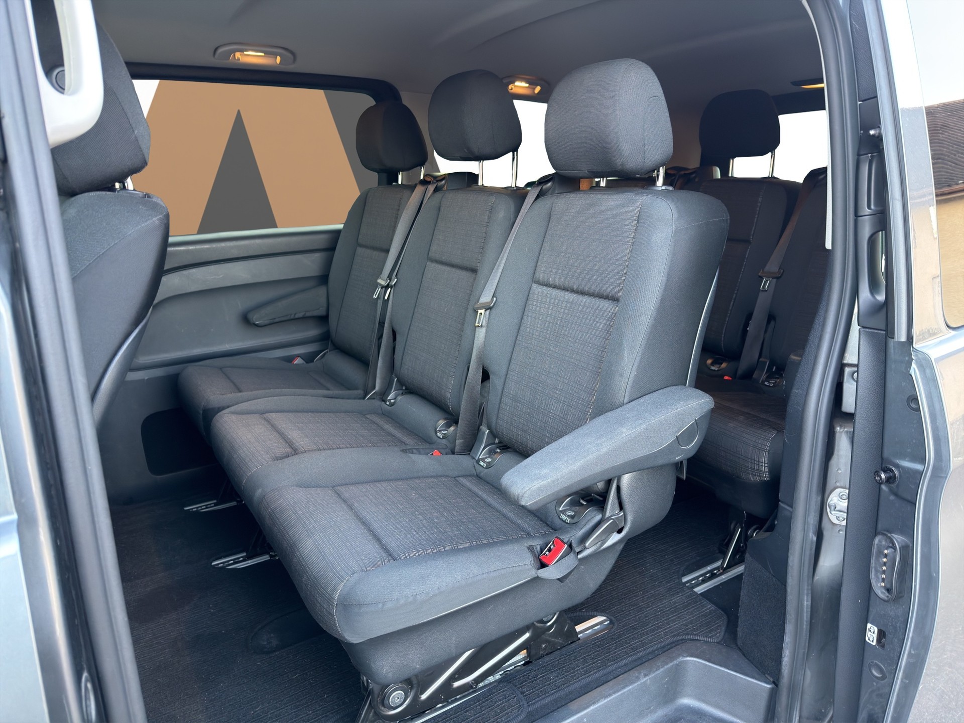 MERCEDES-BENZ Vito 116 CDI Lang Select Family 4Matic 9G-Tronic 8 Plätzer - 13