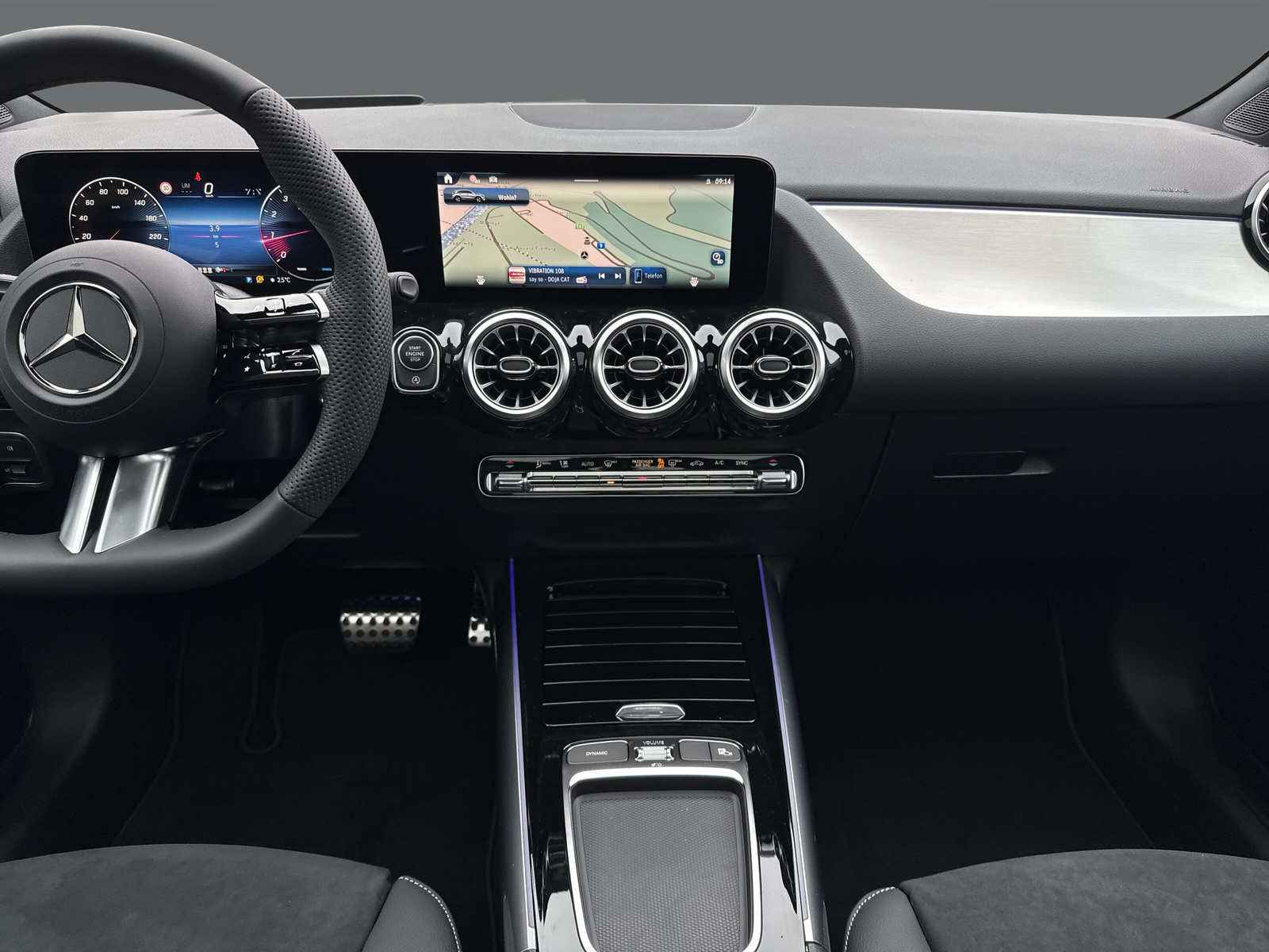 MERCEDES-BENZ GLA 250 4Matic 8G-DCT Swiss Star - 15