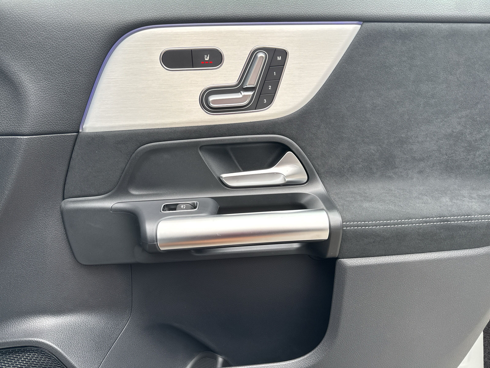 MERCEDES-BENZ GLA 250 4Matic 8G-DCT Swiss Star - 17