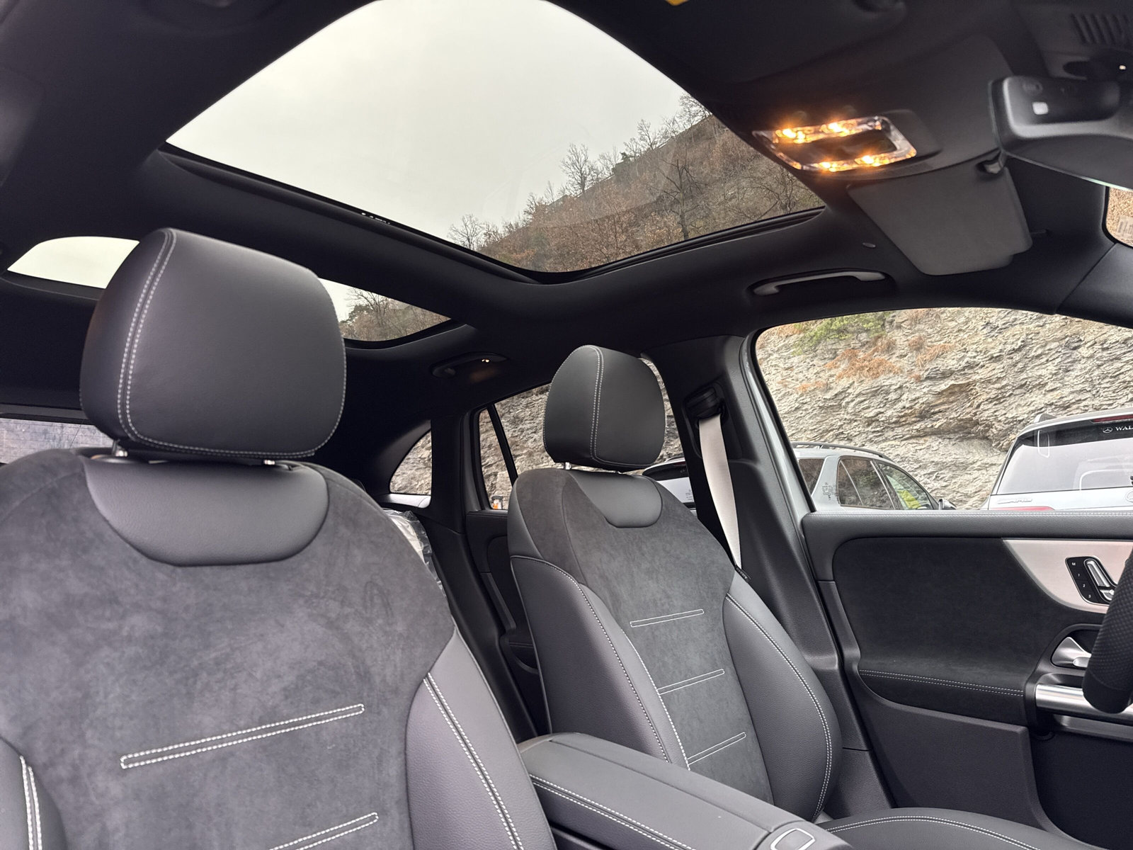 MERCEDES-BENZ GLA 250 4Matic 8G-DCT Swiss Star - 22