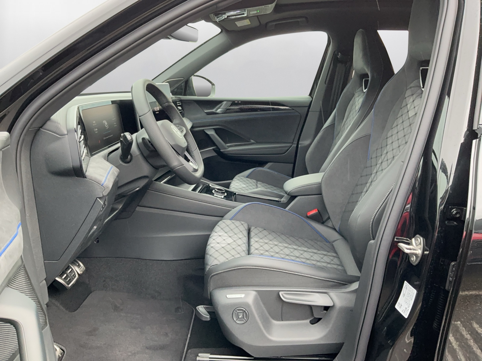 VW Tiguan 2.0 TSI DSG R-Line 4Motion - 10