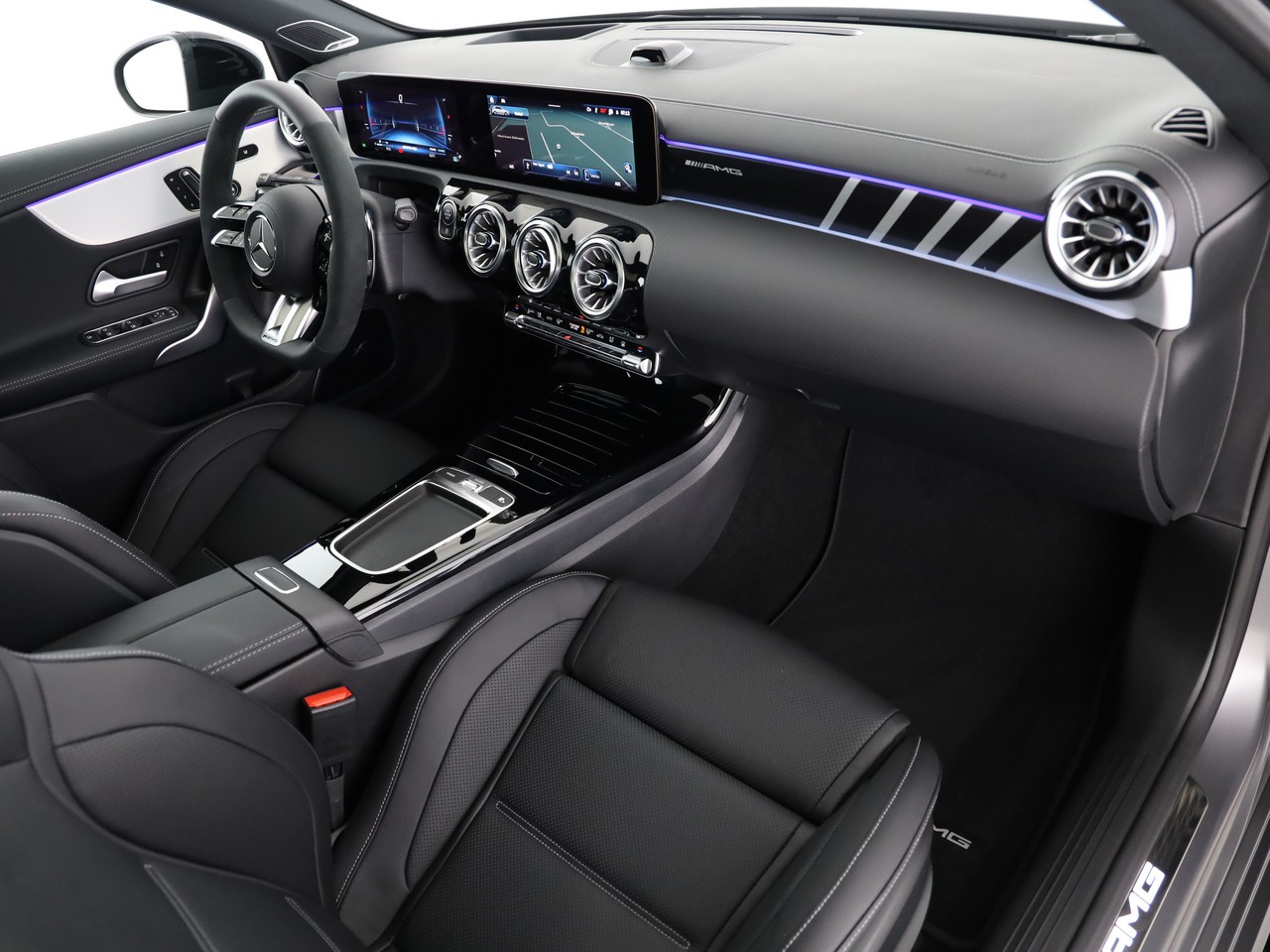 MERCEDES-BENZ A AMG 35 4Matic 8G-DCT - 9