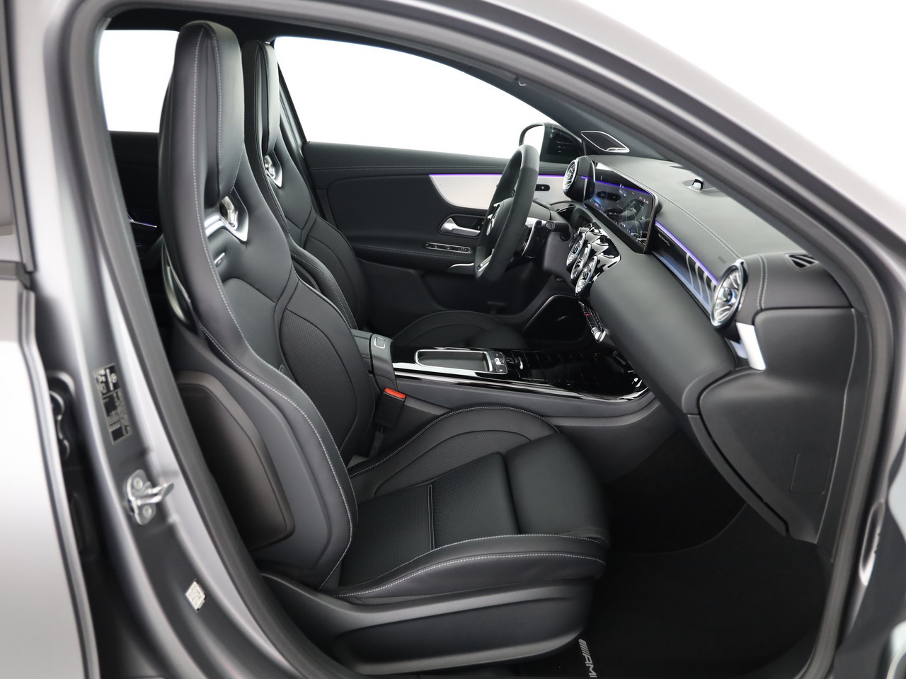 MERCEDES-BENZ A AMG 35 4Matic 8G-DCT - 10