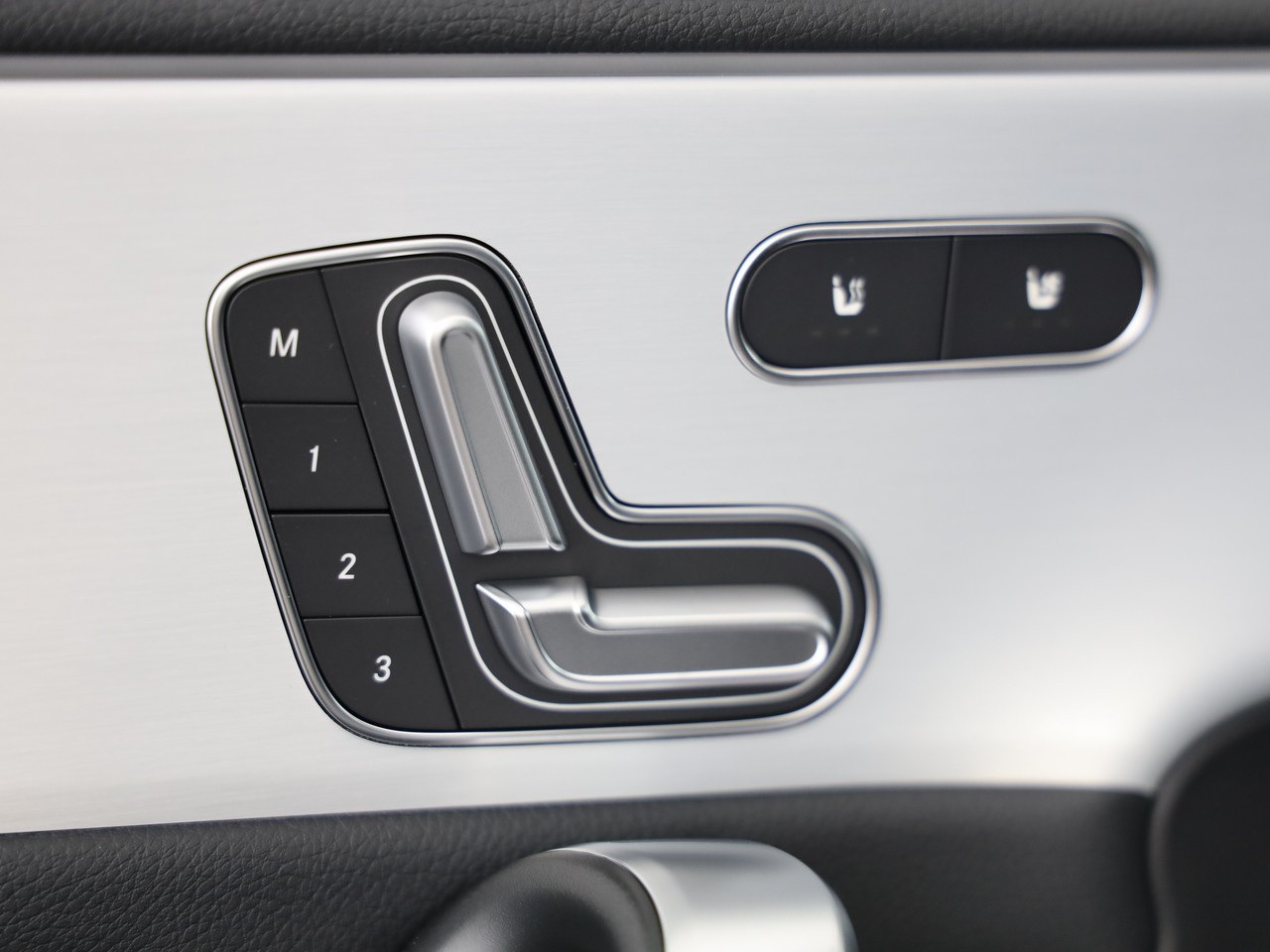 MERCEDES-BENZ A AMG 35 4Matic 8G-DCT - 16