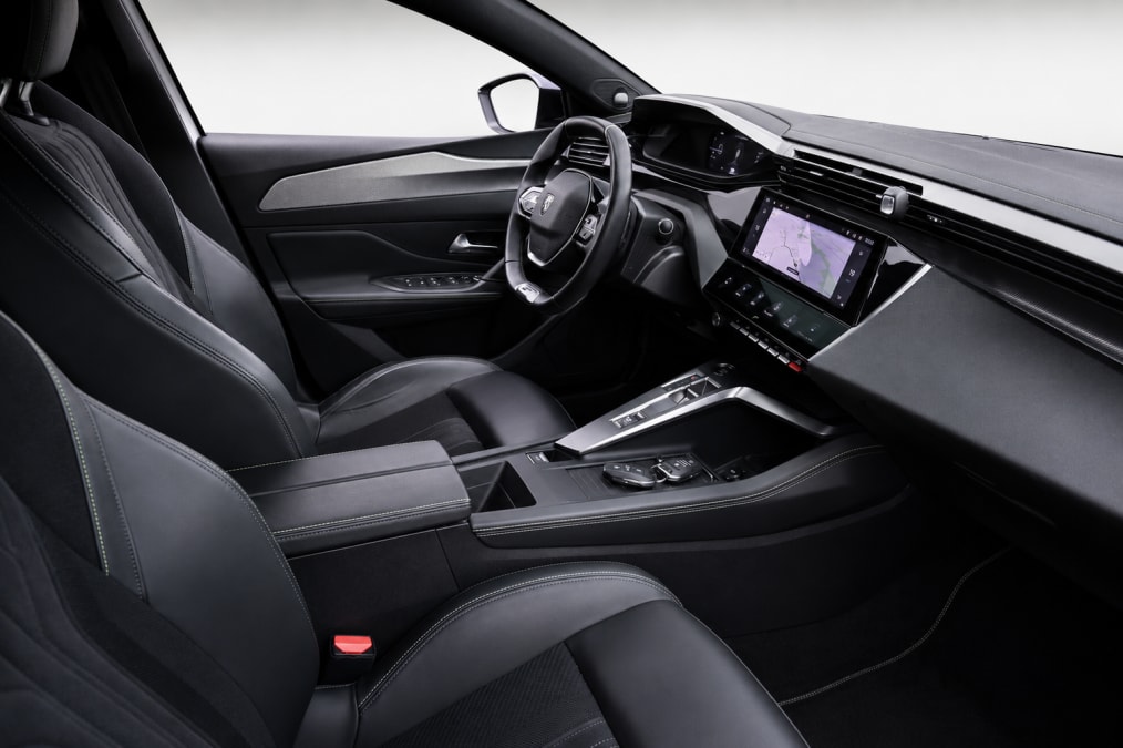 PEUGEOT 308 SW 1.2 Pure Tech GT Pack EAT8 - 5