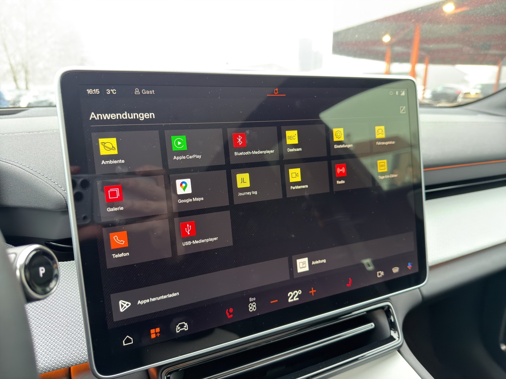 POLESTAR 4 Long Range Dual Motor Plus Pilot - 27