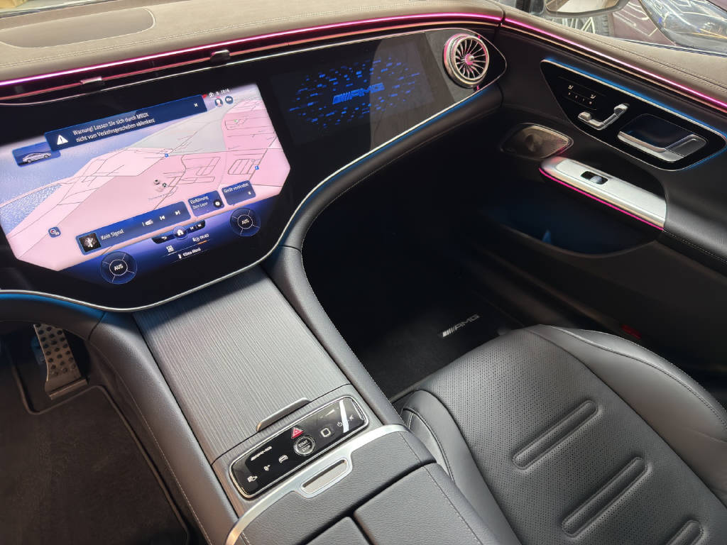 MERCEDES-BENZ EQE 43 AMG 4Matic - 6