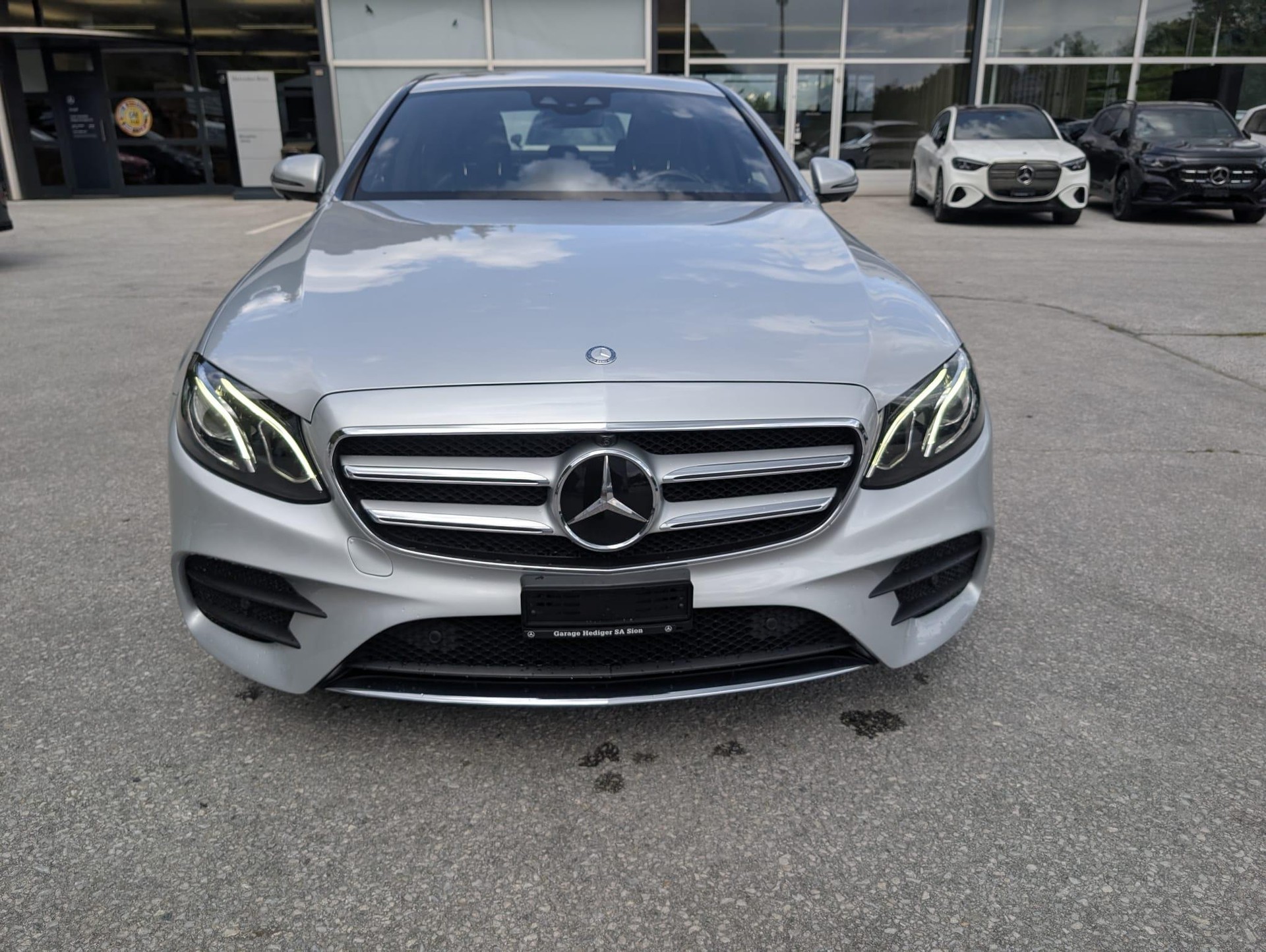 MERCEDES-BENZ E 220 d AMG Line 4matic - 8