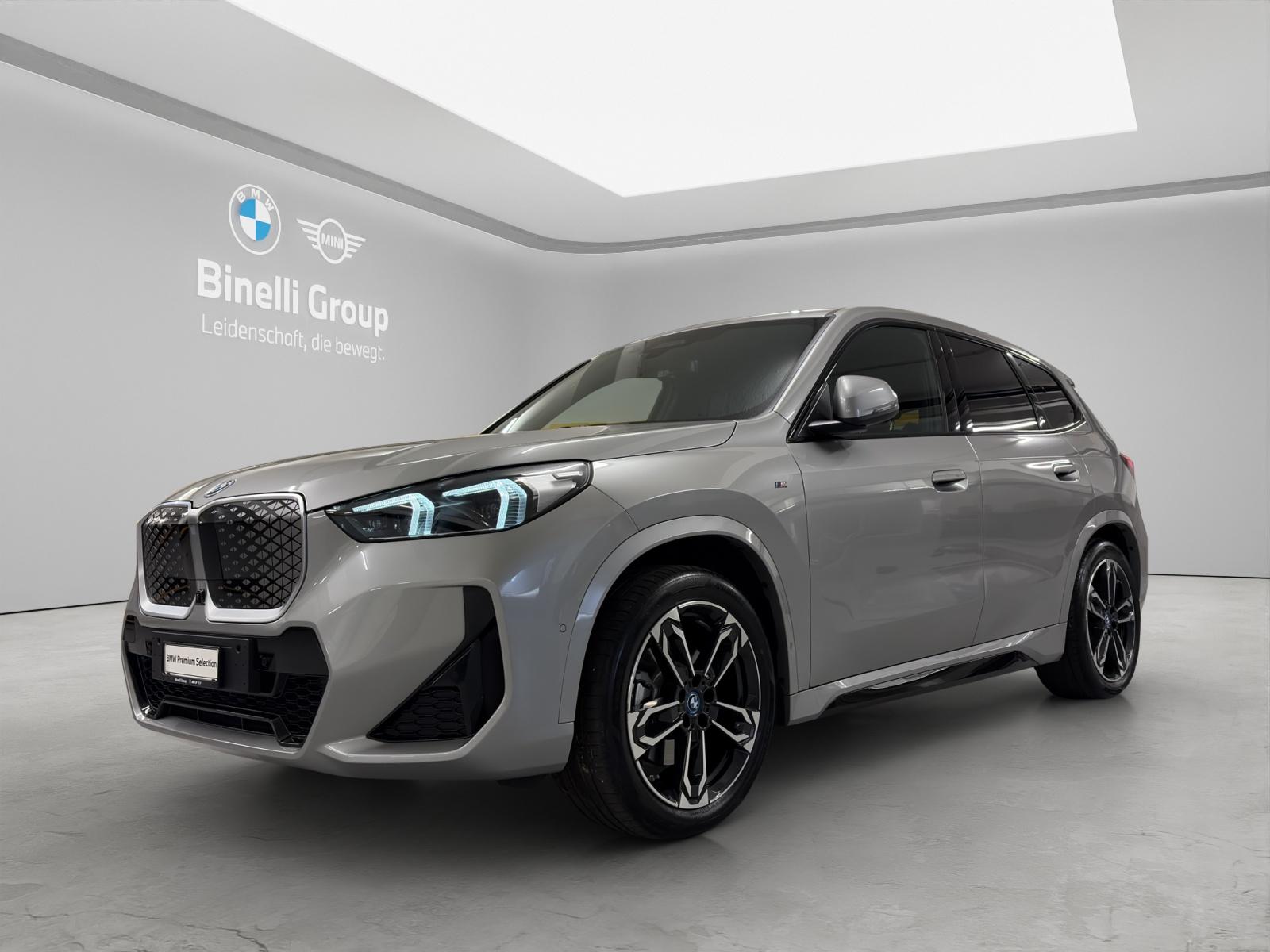 iX1 30 xDrive M-SportPaket