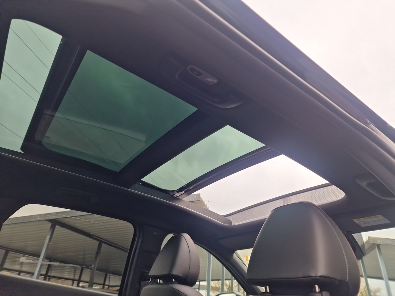 hyundai Gallery 11