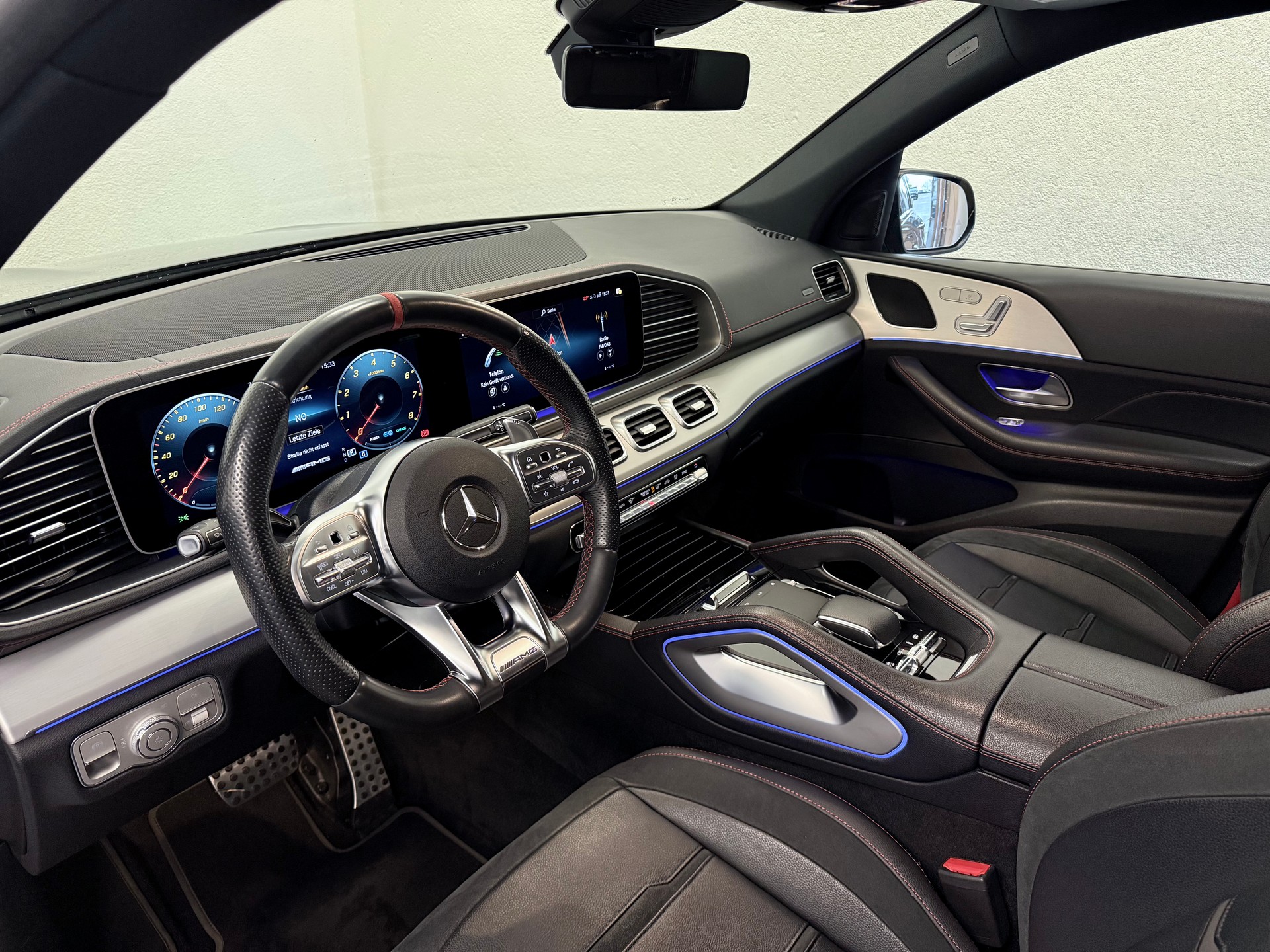 MERCEDES-BENZ GLE 53 AMG "7-Sitzer" 4Matic+ 9G-Speedshift - 18