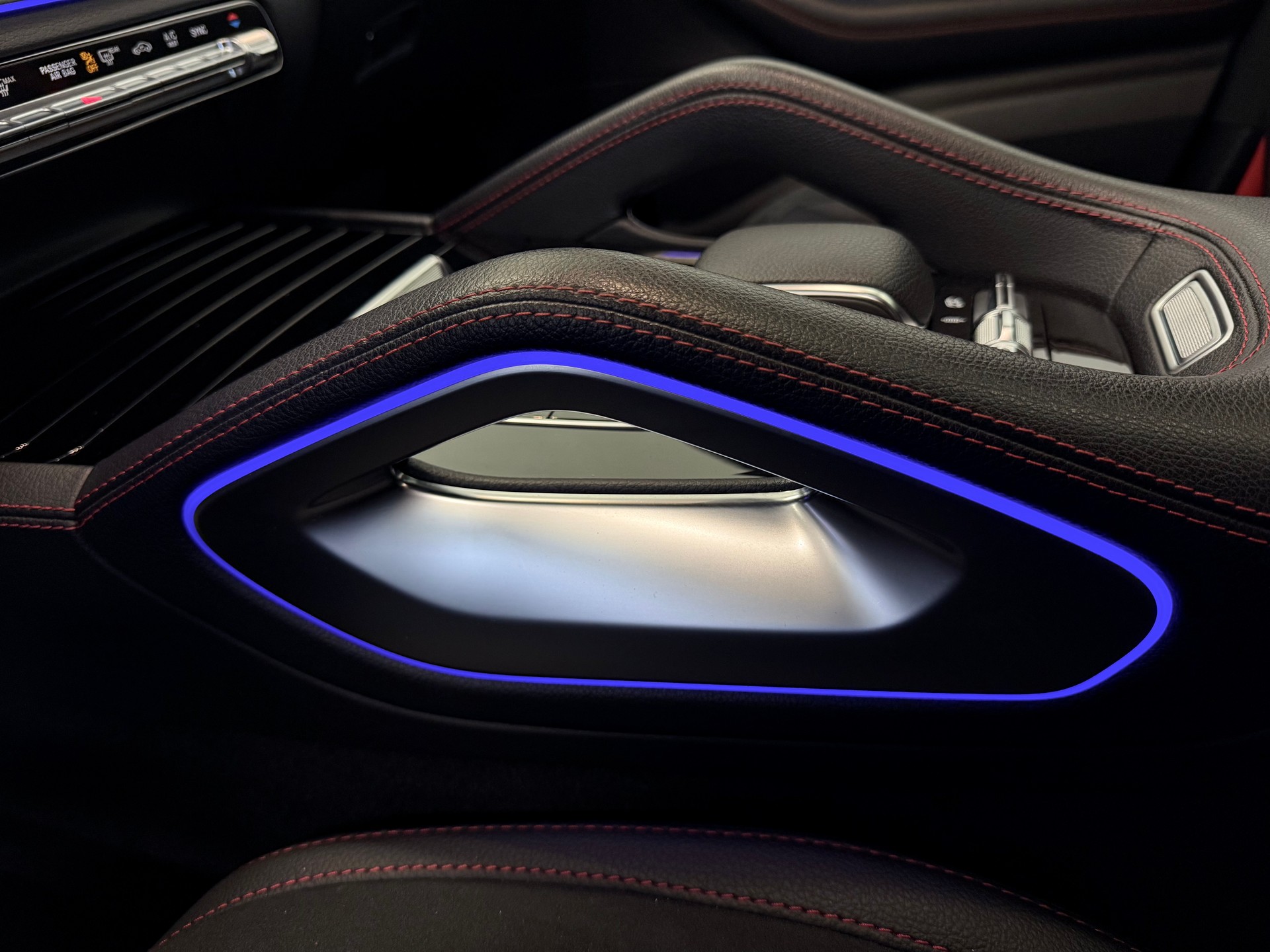 MERCEDES-BENZ GLE 53 AMG "7-Sitzer" 4Matic+ 9G-Speedshift - 24