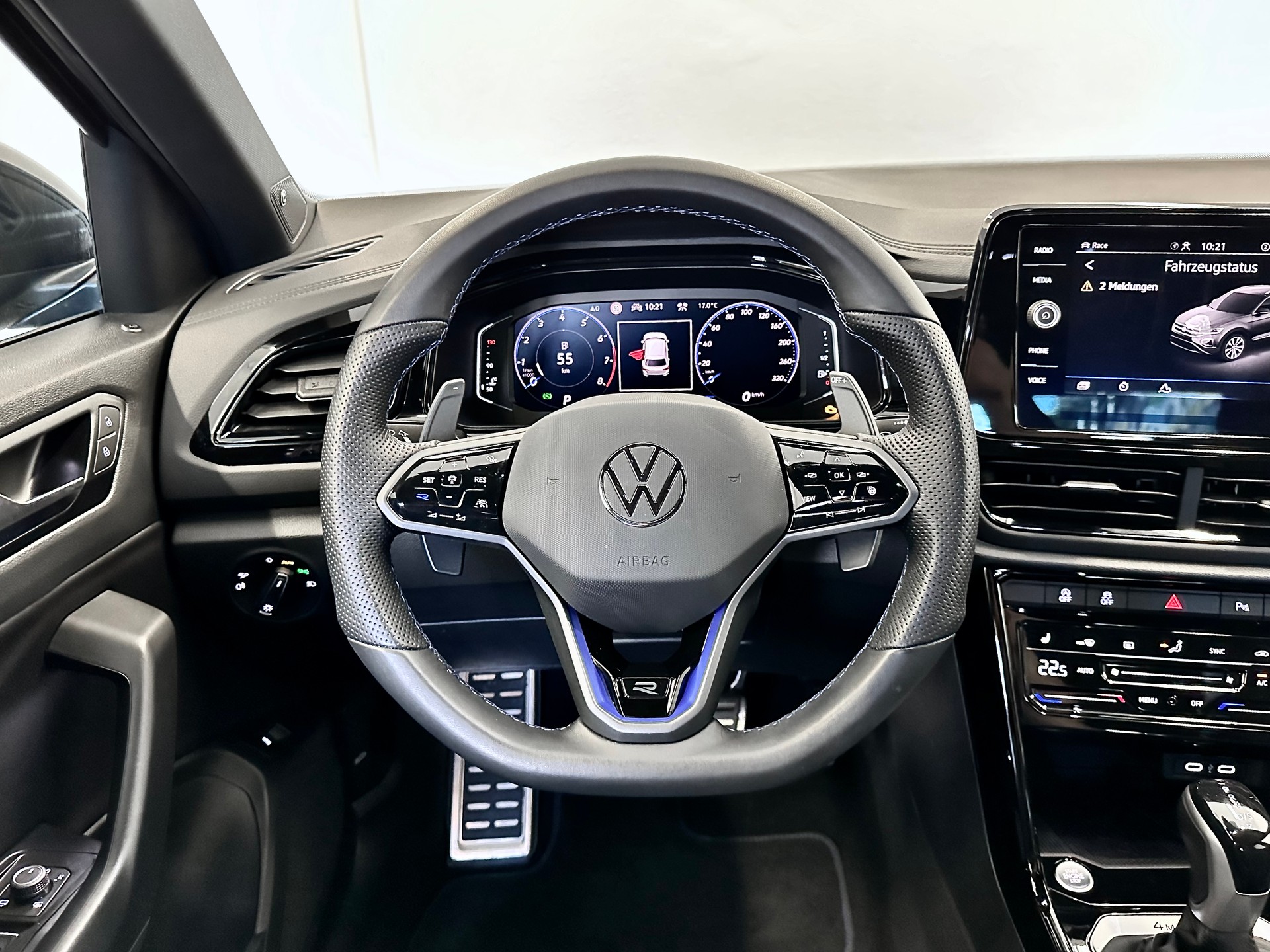 VW T-Roc 2.0 TSI R DSG 4Motion "Akrapovic" - 16