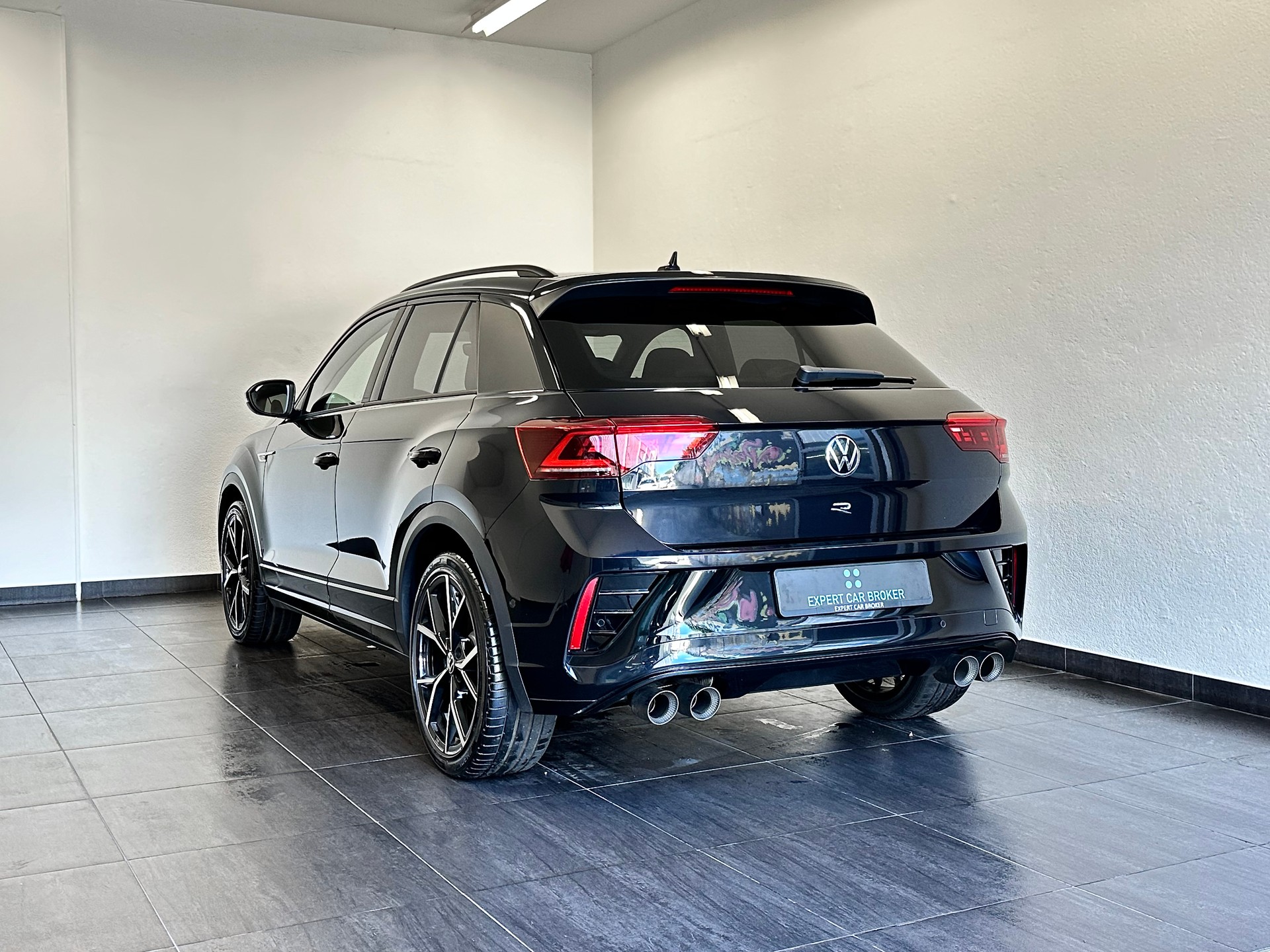 VW T-Roc 2.0 TSI R DSG 4Motion "Akrapovic" - 10