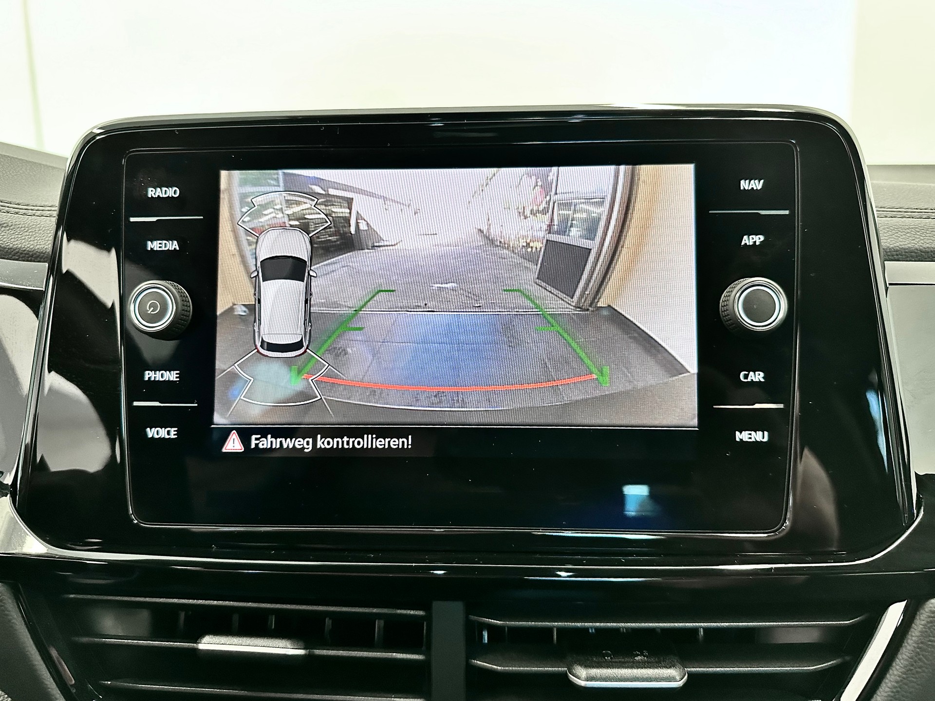 VW T-Roc 2.0 TSI R DSG 4Motion "Akrapovic" - 20