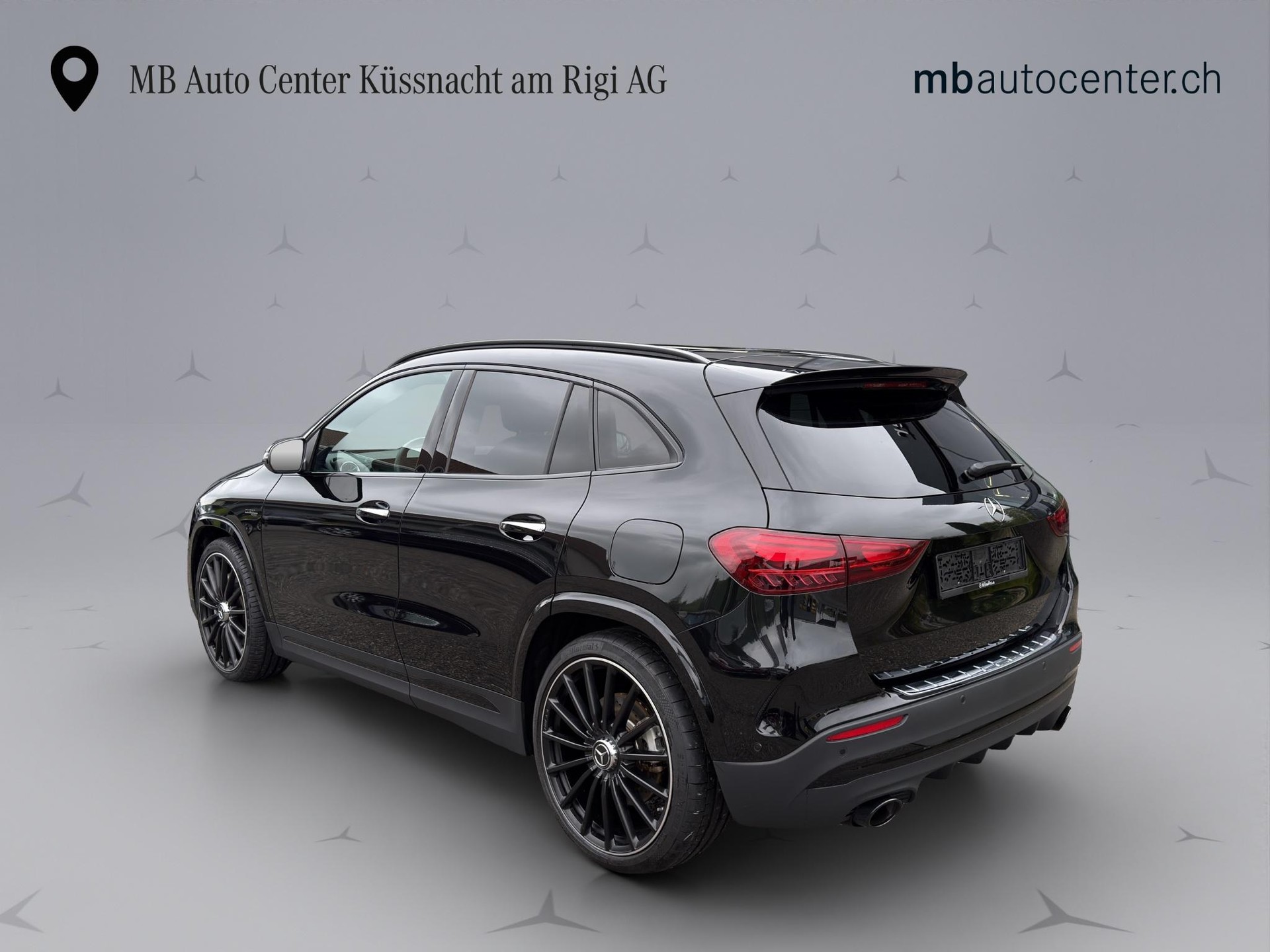 MERCEDES-BENZ GLA 35 AMG 4matic - 4