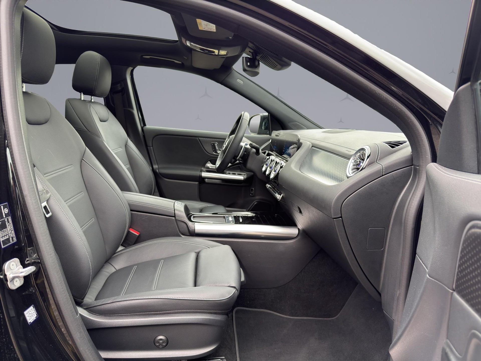 MERCEDES-BENZ GLA 35 AMG 4matic - 16