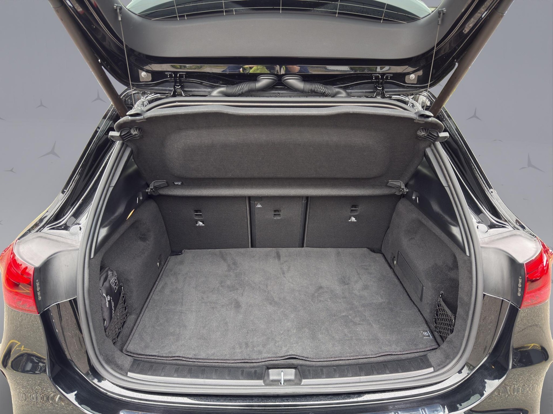 MERCEDES-BENZ GLA 35 AMG 4matic - 18