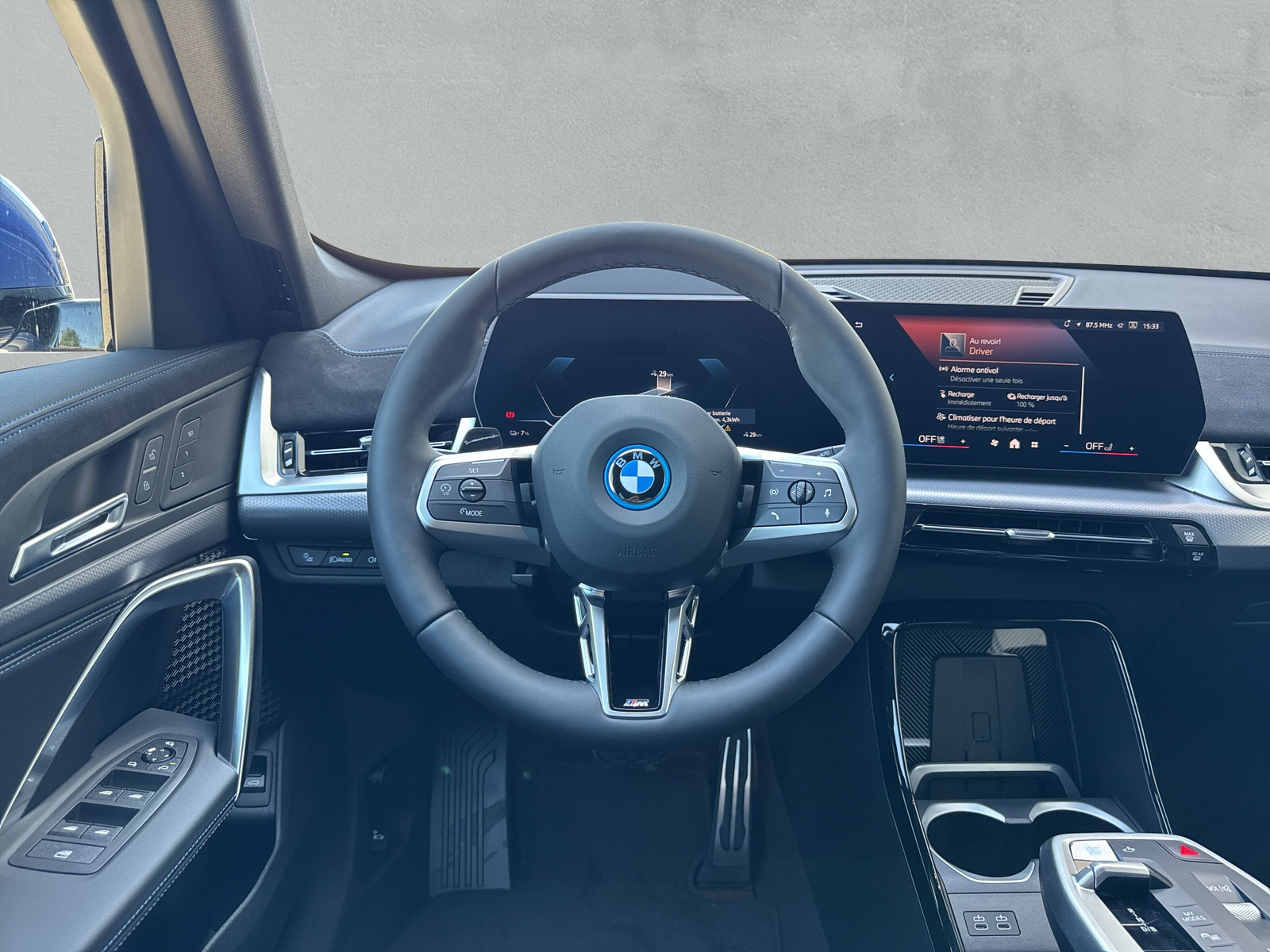 BMW iX1 eDrive 20 Edition M Sport - 16