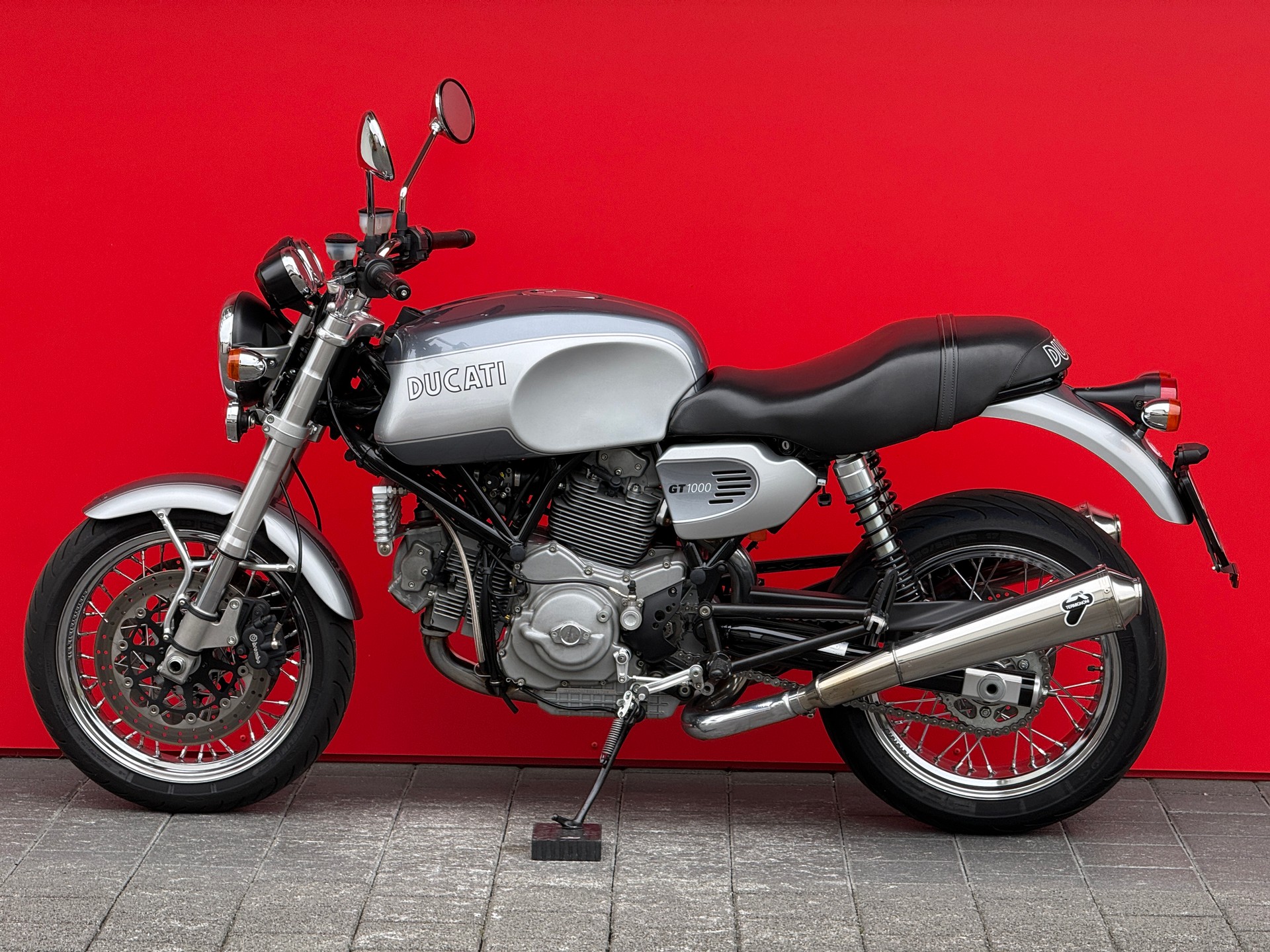 DUCATI GT 1000 - 16