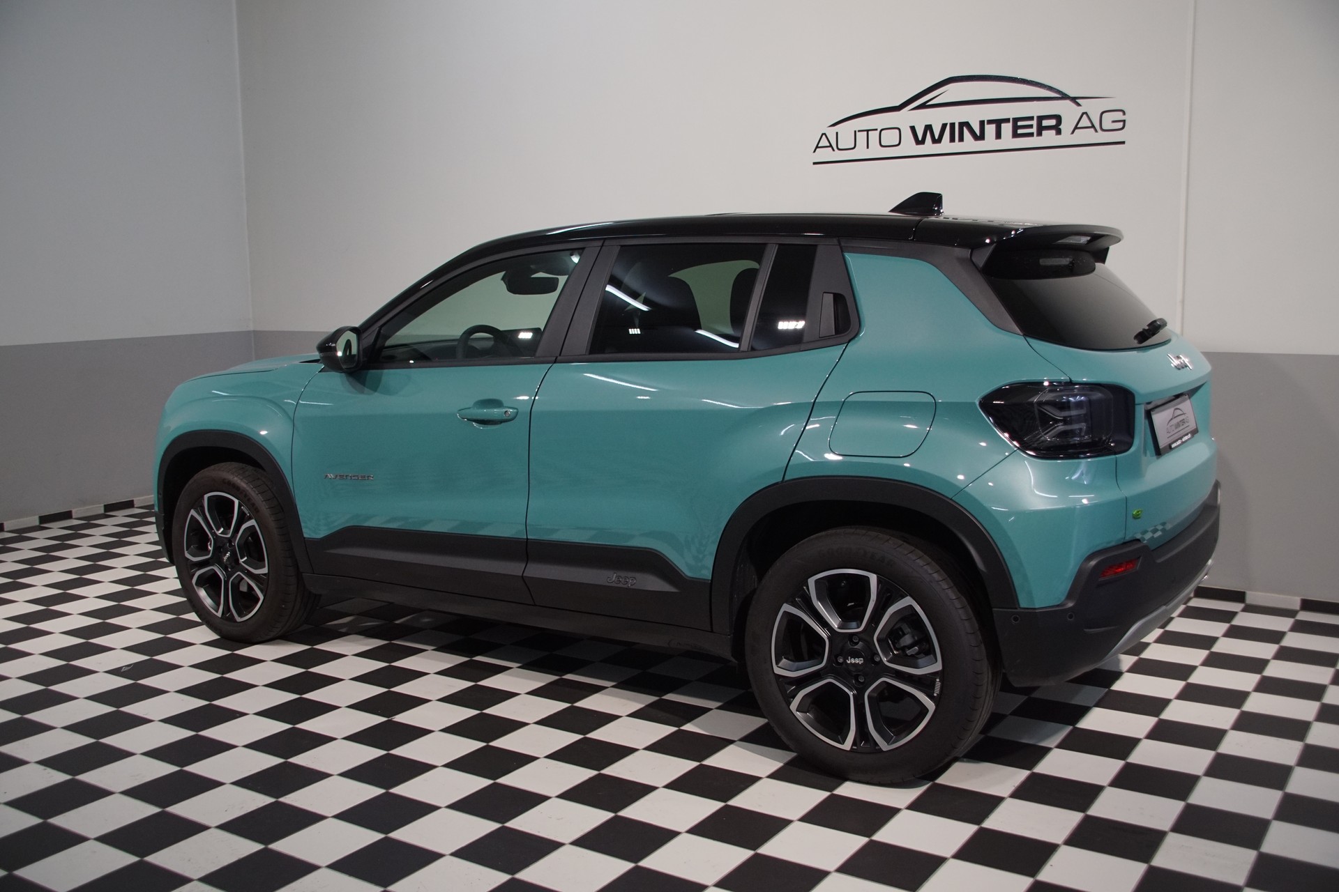 JEEP Avenger 1.2 Turbo MHEV Summit Sky - 8