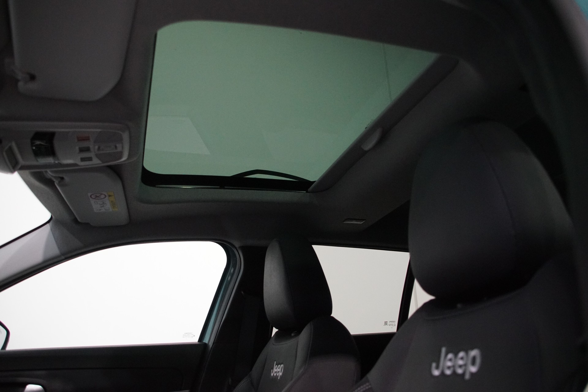 JEEP Avenger 1.2 Turbo MHEV Summit Sky - 17